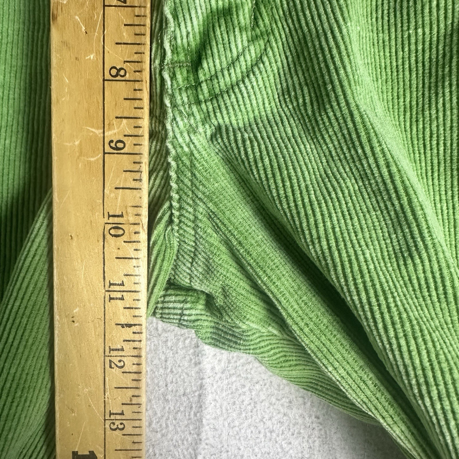 90’s/Y2K express Lime Green corduroy Pants Grunge Riot Girl Indie Sleaze Sz 6