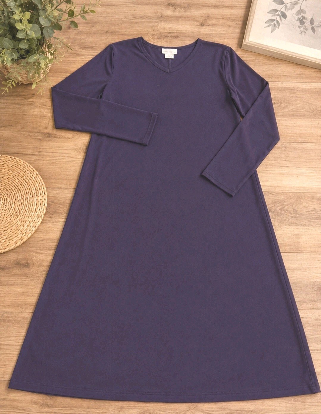 Vintage Susan Graver Deep Purple Size Medium V-neck Midi Dress With A Side Slit