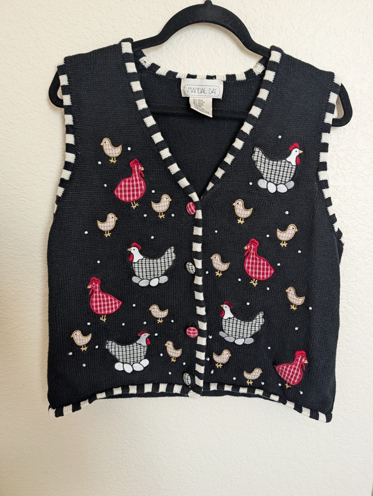 Mandal Bay Womens Size M Vintage Knitted Chicken Vest Black & White Chicks Eggs