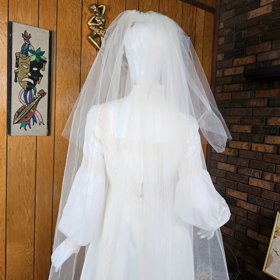 Vtg 70s Victorian Edwardian Revival Romantic Lantern Chapel Train Wedding Gown S
