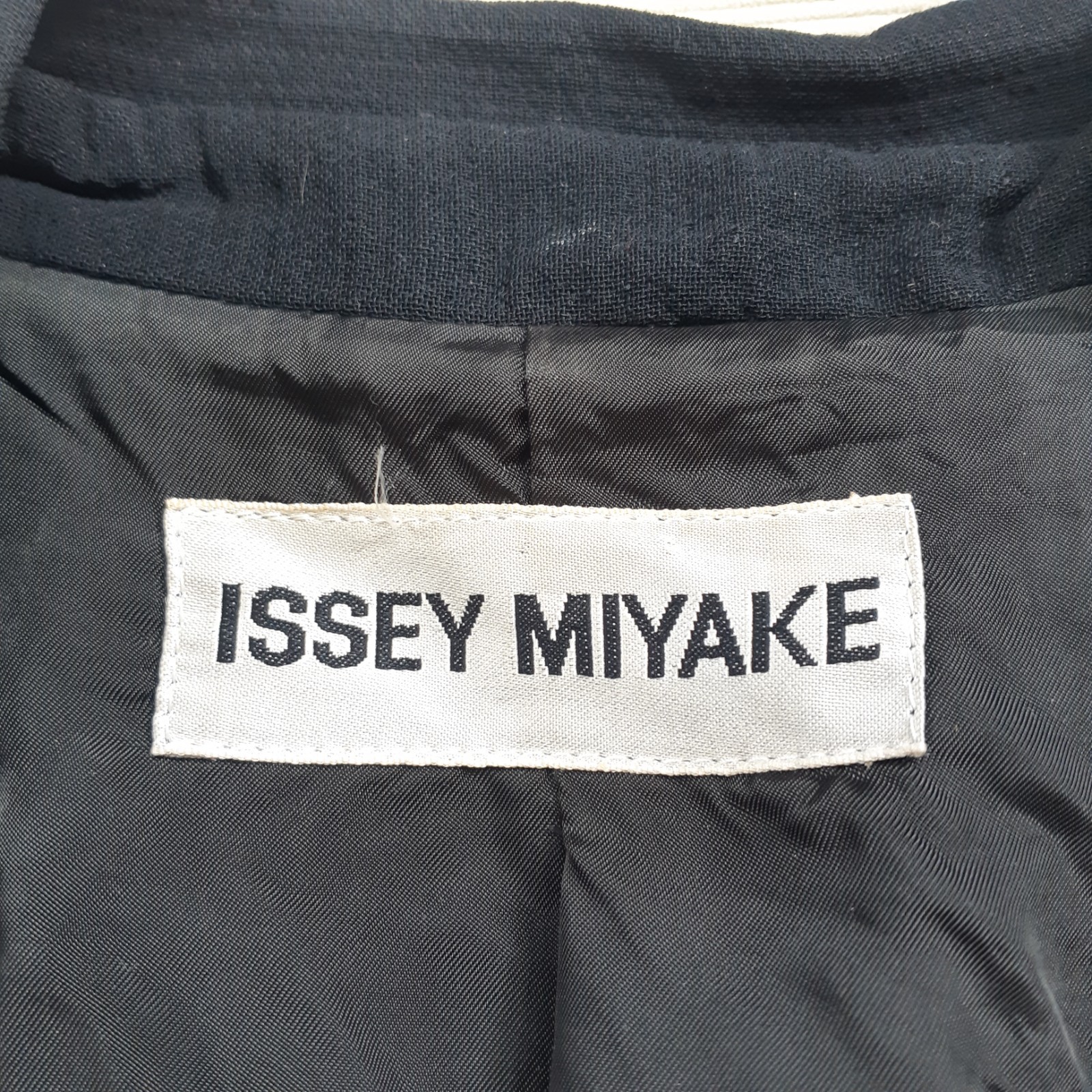 Issey Miyake Vintage Women Blazer size Medium Wool 90s Japan