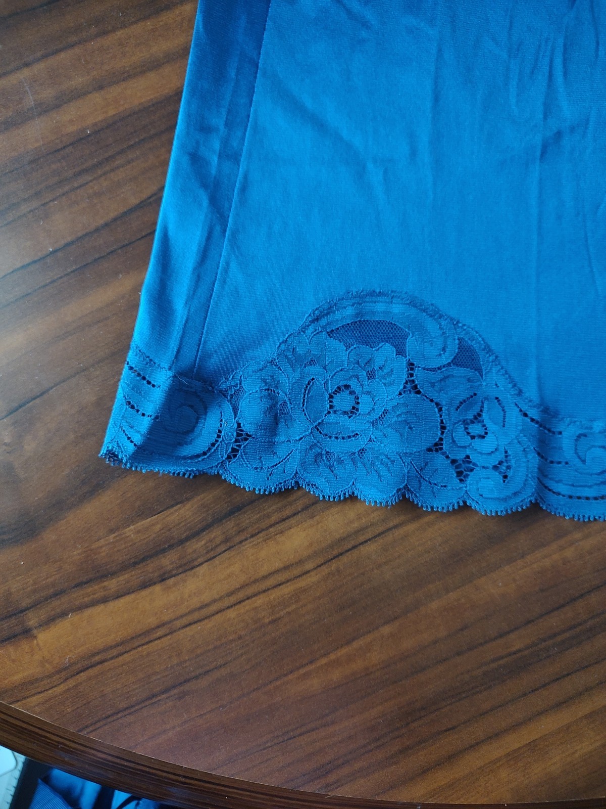 Vintage Vanity Fair Navy Slip And Camisole Size 36 Small Lace Dupont Nylon