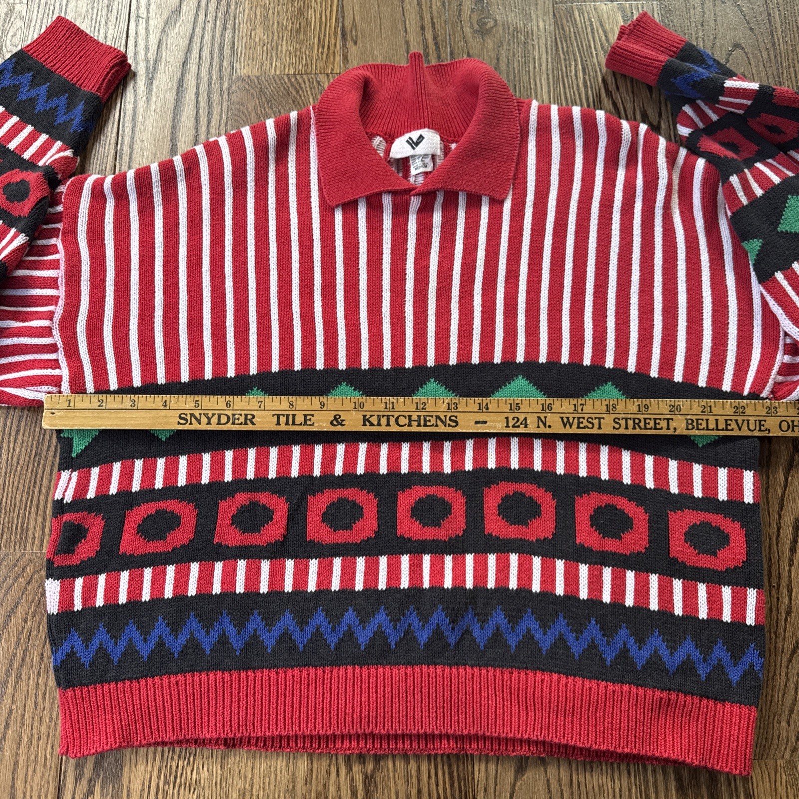 Vintage USA Knit Sweater Medium Red Striped Geometric 80’s 90’s Cotton