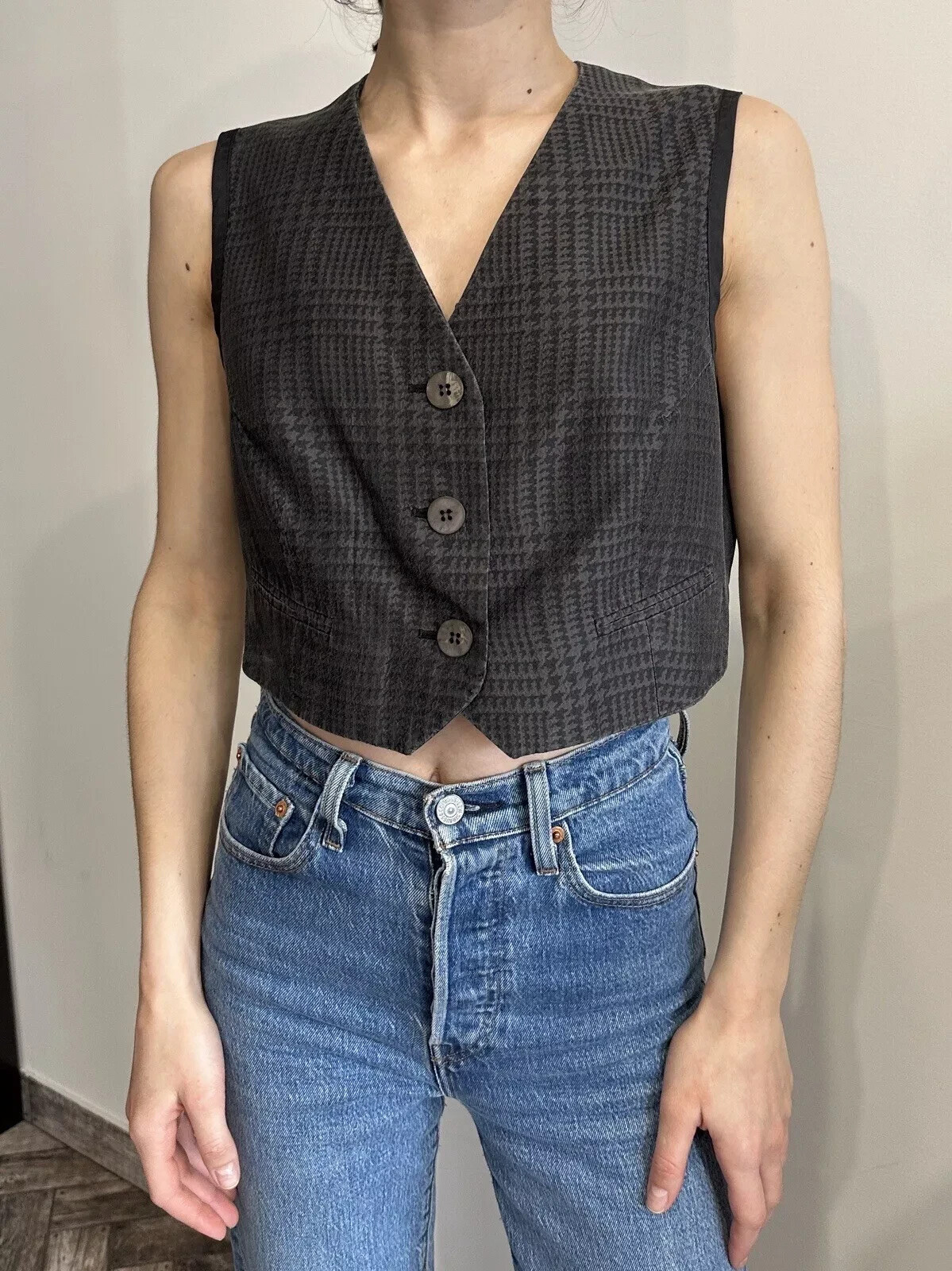 DDP Vintage DRIES VAN NOTEN Womens Silk Cropped Vest Top Rare Size 40
