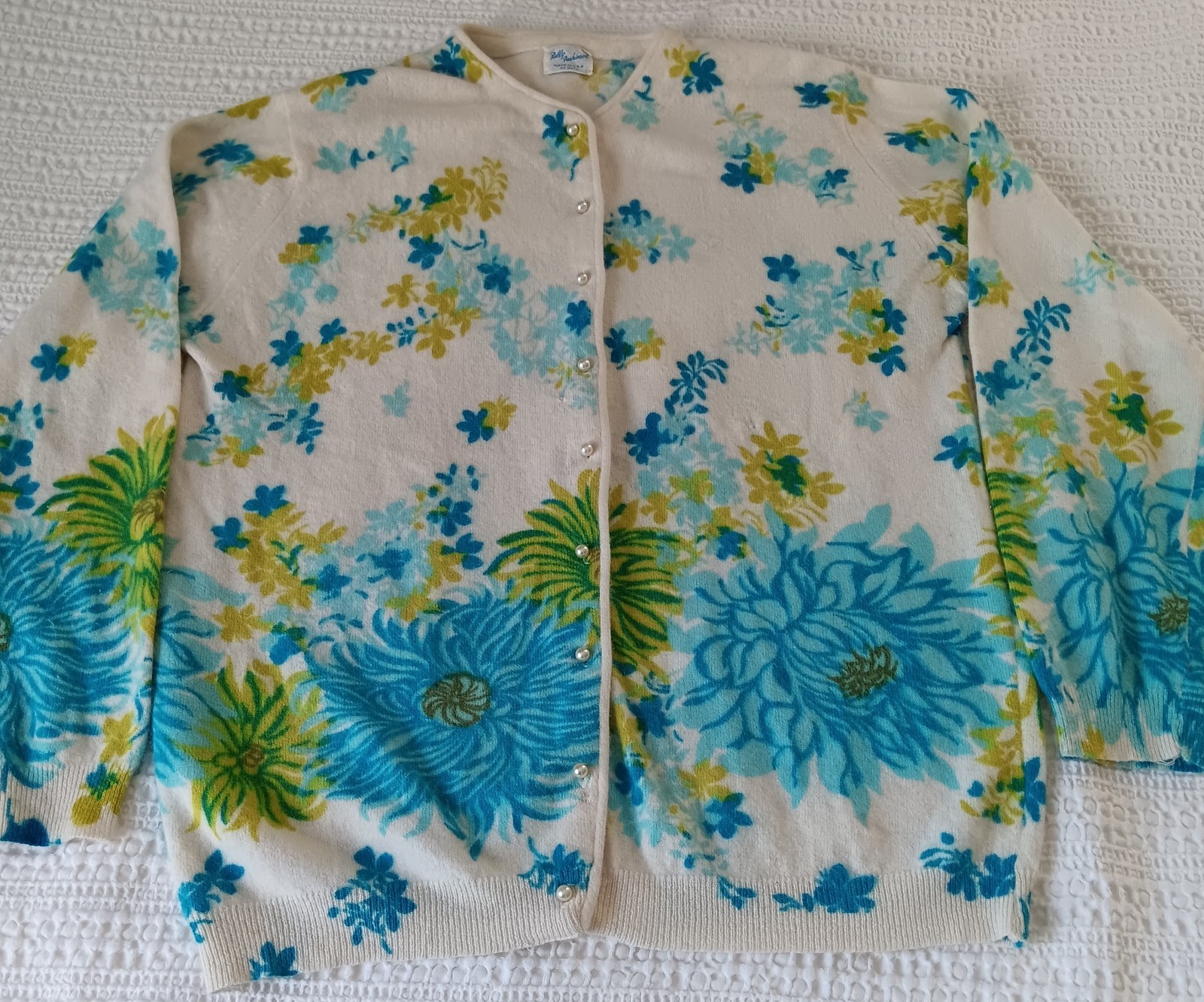 Vintage Sweater All Over Blue Green Flowers Made in the USA Fully Fashioned