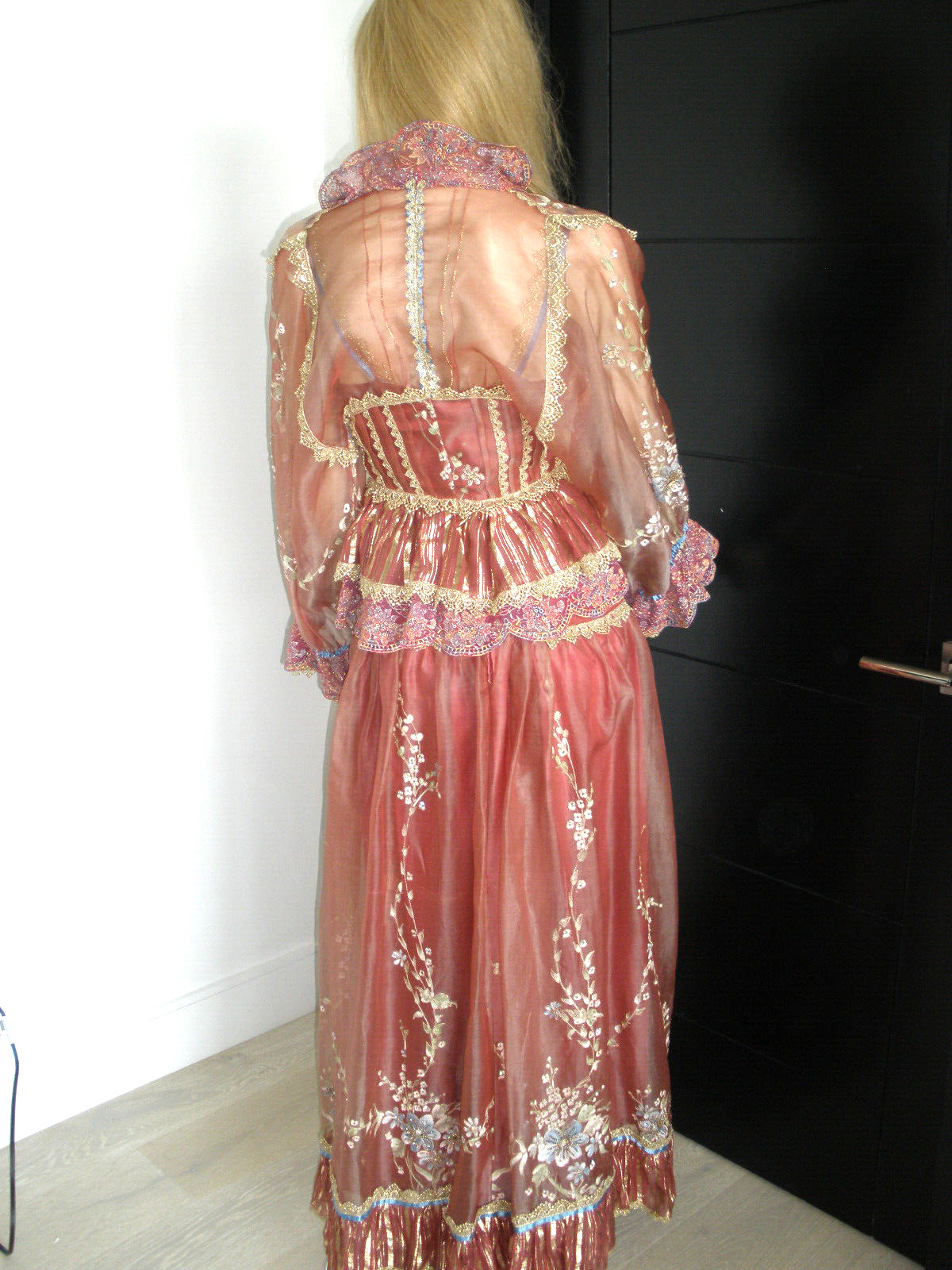 $40K NEVER WORN QUEEN ELIZABETH ROYAL DRESSMAKER SILK PAINTED JEWELED DRESS GOWN