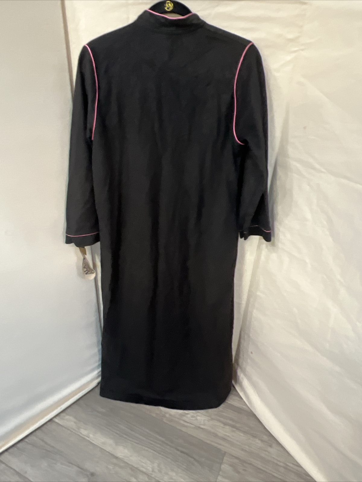 Adesso NOS Vintage Nightgown Pajamas Muumuu Zip Up Flowers Acetate Fabric Medium