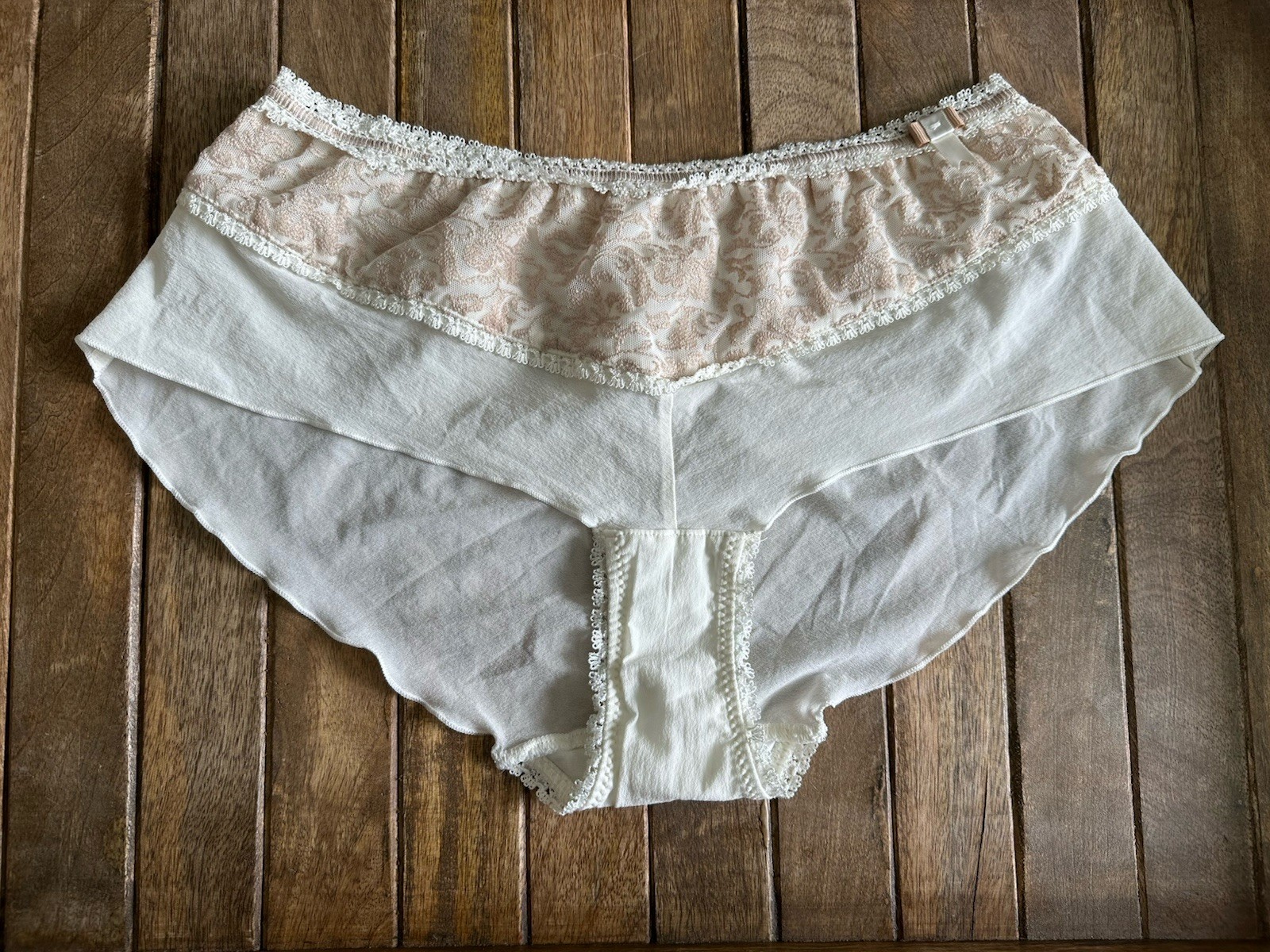 Vtg Fauve M Sheer Ivory Bikini Hipster Panties W Lace Trim