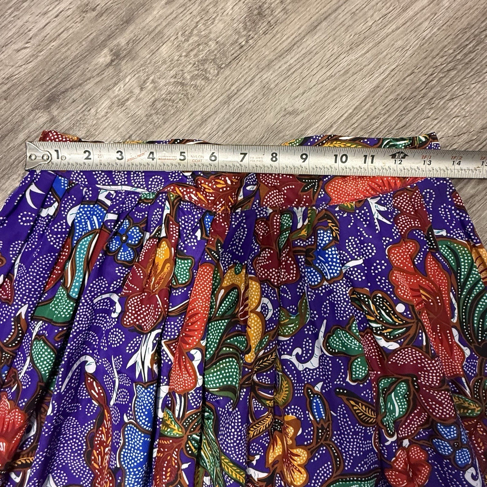 Vintage Avon Fashions Purple Tropical Fish Floral Batik Midi Skirt Sz 11/12 USA