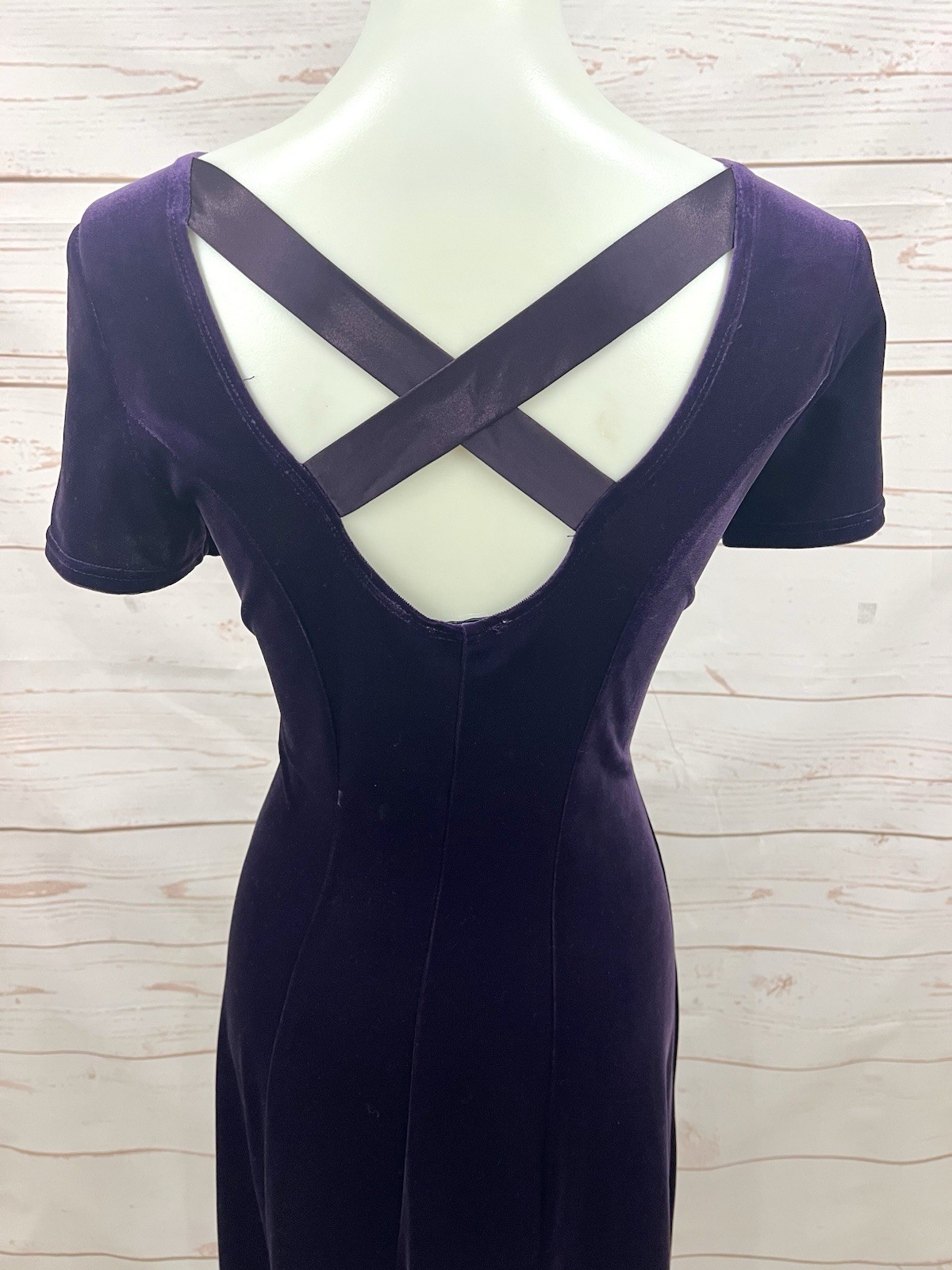 Vintage 90’s Purple Velvet Crossback Short Cap Sleeve Ruffle Neck Maxi Dress 8 M