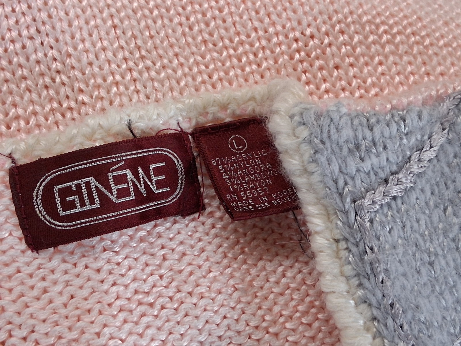 Vintage 80s Ginenne Pink Gray Super Soft Angora Orlon Knit Sweater L/42