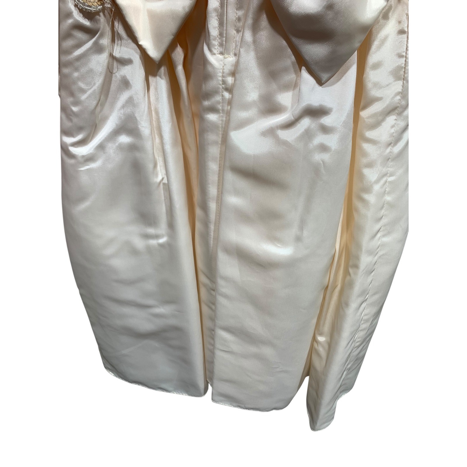 Vintage Scott McClintock Champagne Embroidered Satin Bow Back Party Dress Size 8