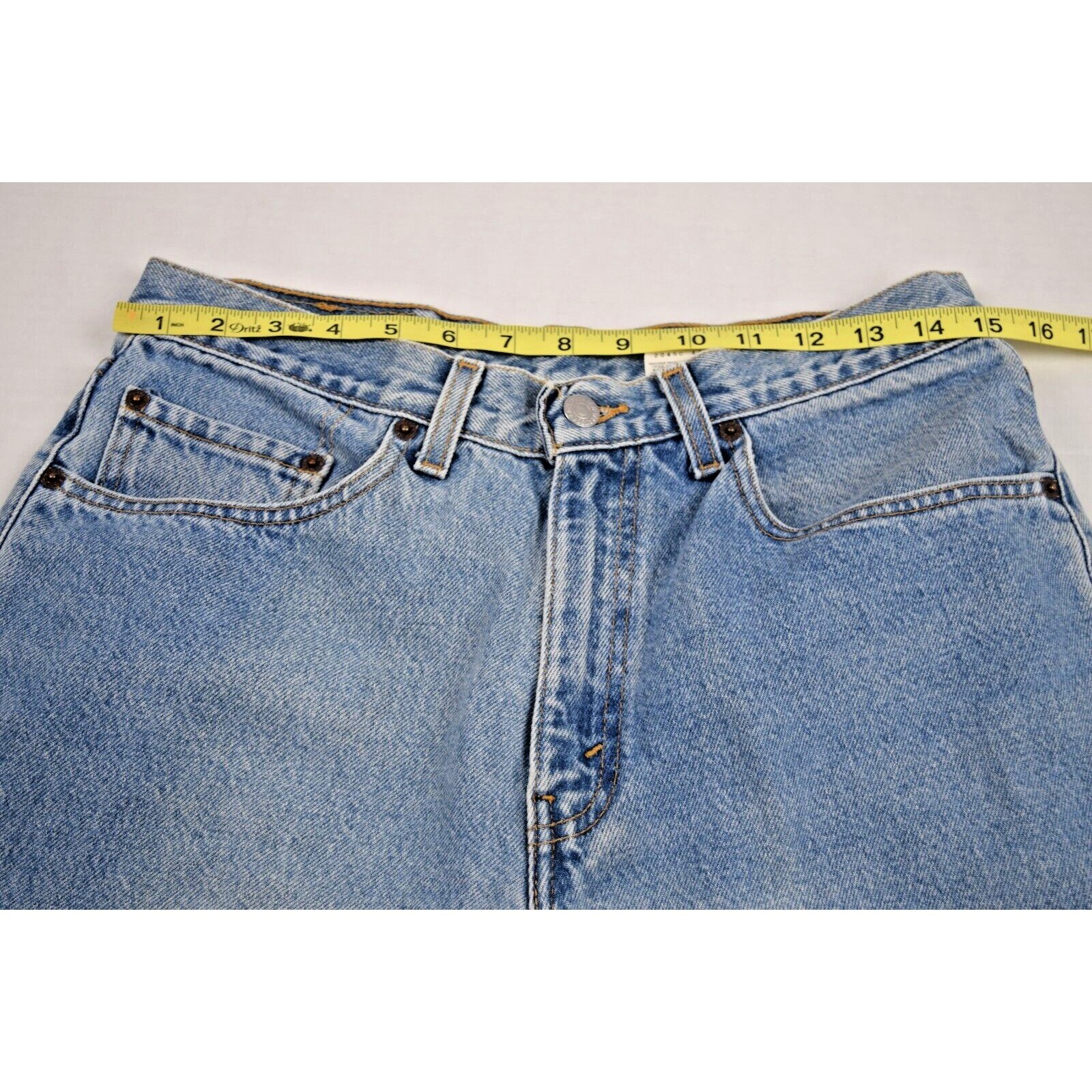 Vintage Levis Jeans 32 x 33 Y2K Blue Relaxed Fit Straight Leg Soft Fading c.2001