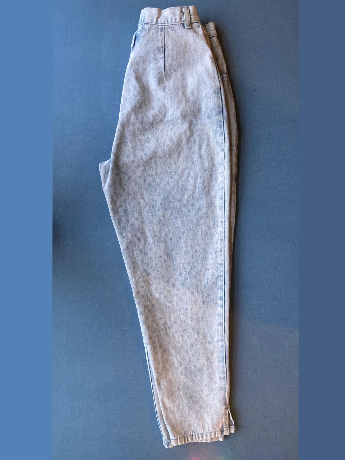 Vintage 80s Light Wash Polka Dot Tapered Jeans, XS, Waist 28″