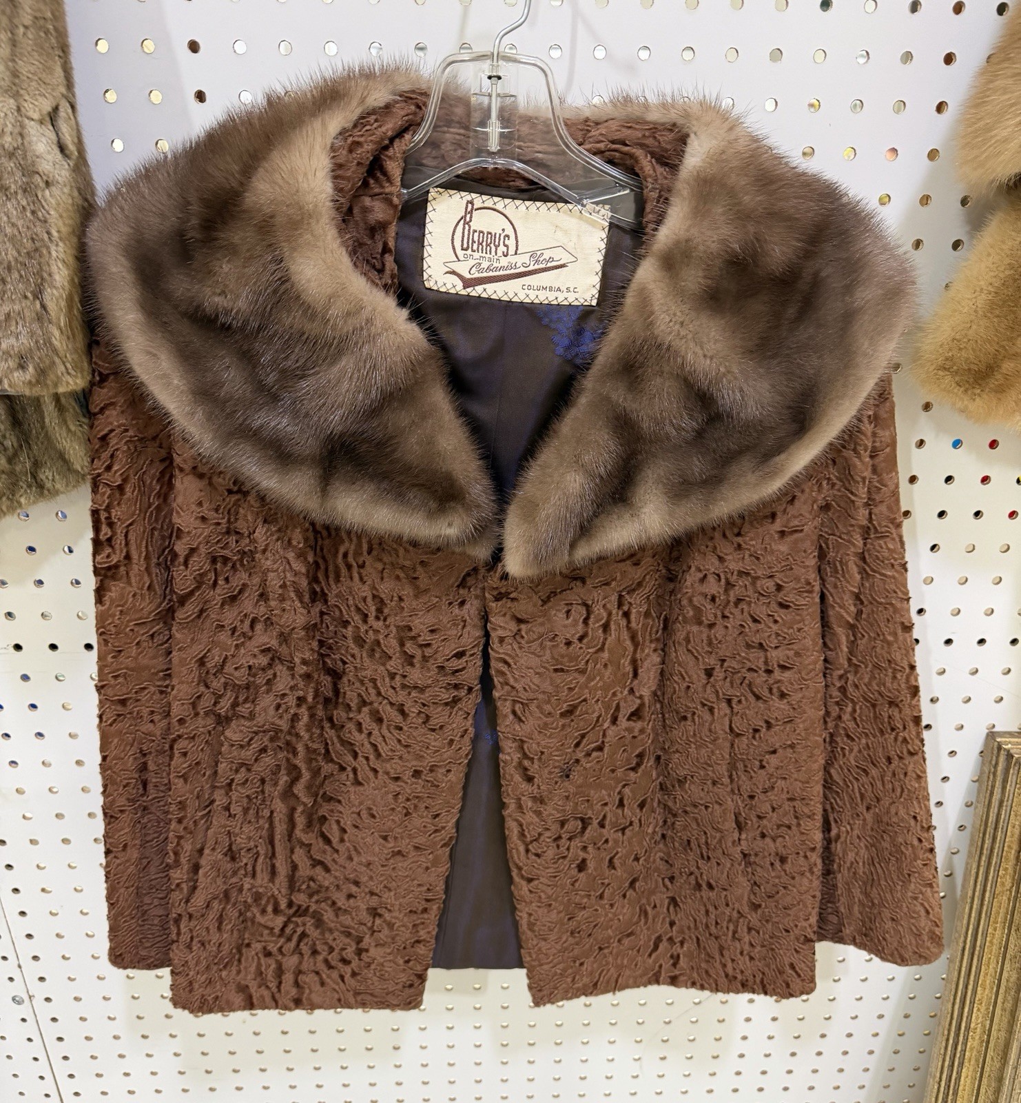Vintage Berry’s On Main Women’s Persian Lamb / Mink Fur Unused NOS