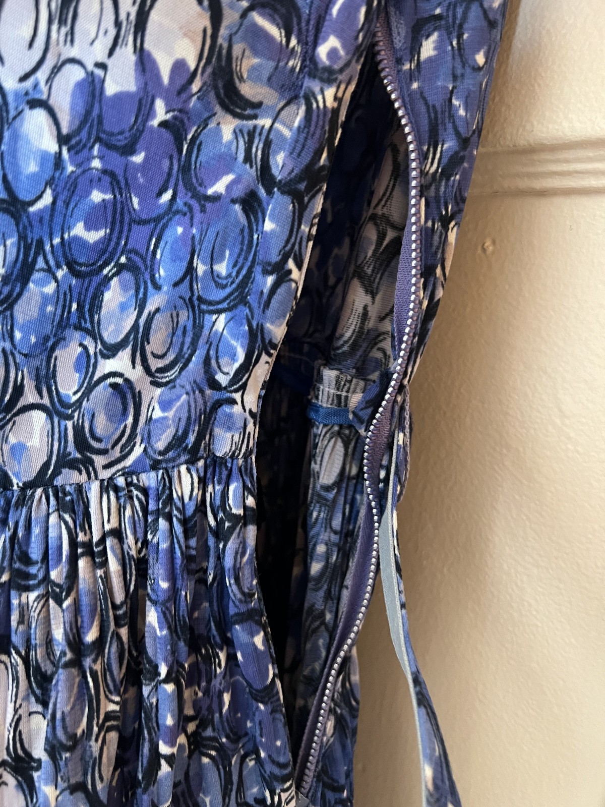 Vintage blue geometric 50s soft knit dress Fancy collar rhinestones belt Size L