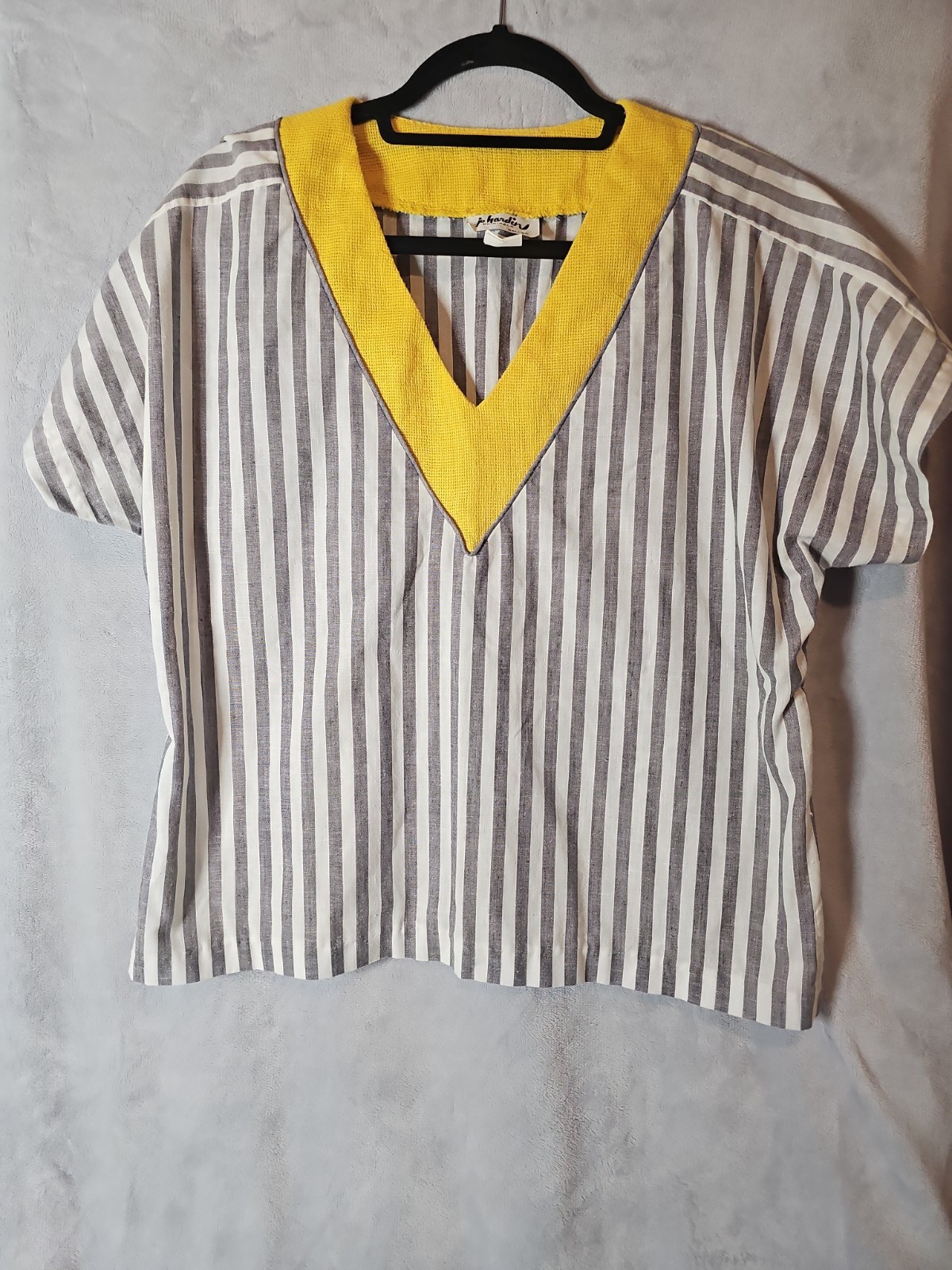 Vintage 70s Jo Hardin Originals Grey & White Striped Short Sleeve Top Size 18