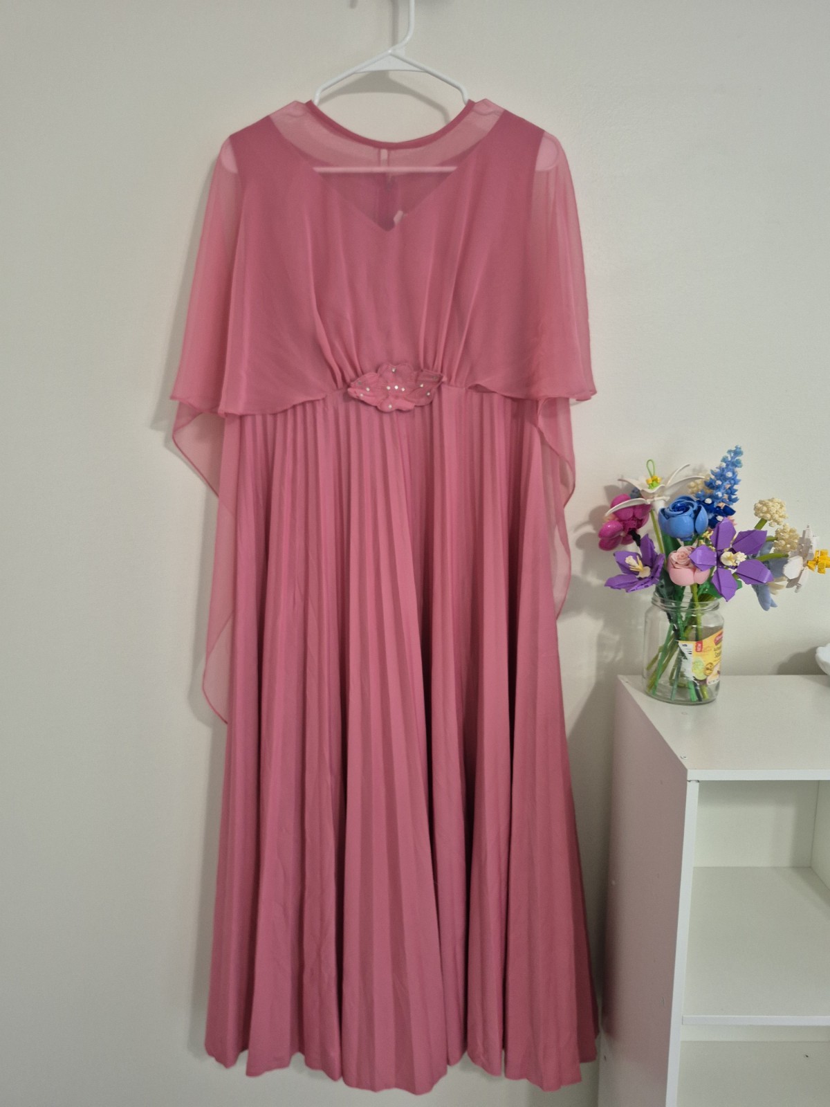 Vintage 70/80s Pink Accordion Pleated Cape Dress Maxi Gown ILGWU Union Made M/L