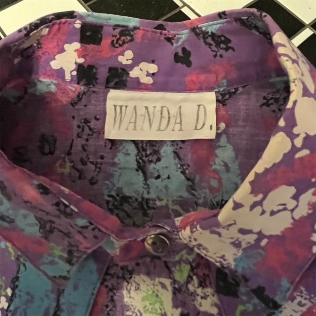Vintage vibrant colorful Wanda D 1980s geometric button up shirt