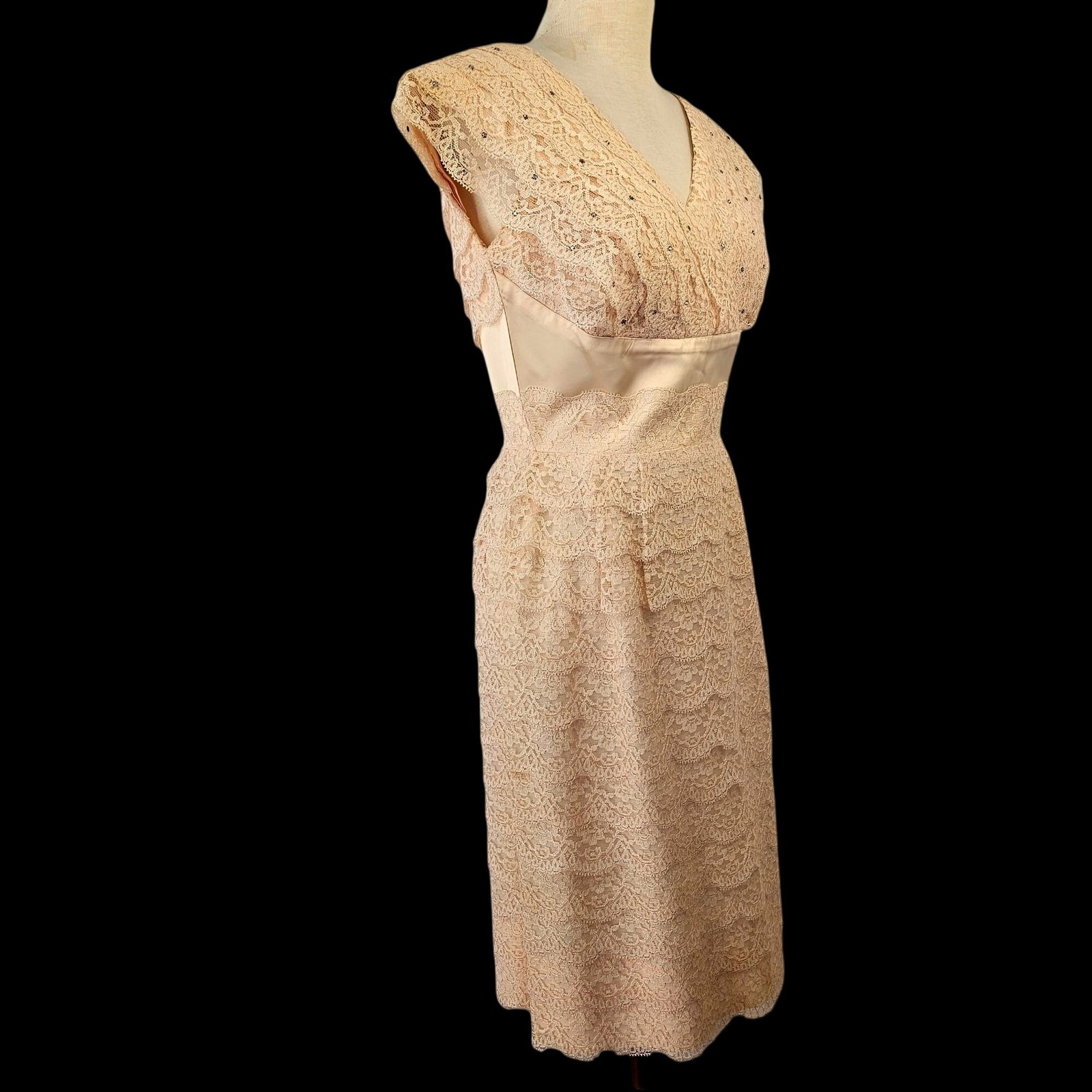 Vintage 50s Handmade Lace Cocktail Dress 6-8 Blush Champagne Rhinestone Accents