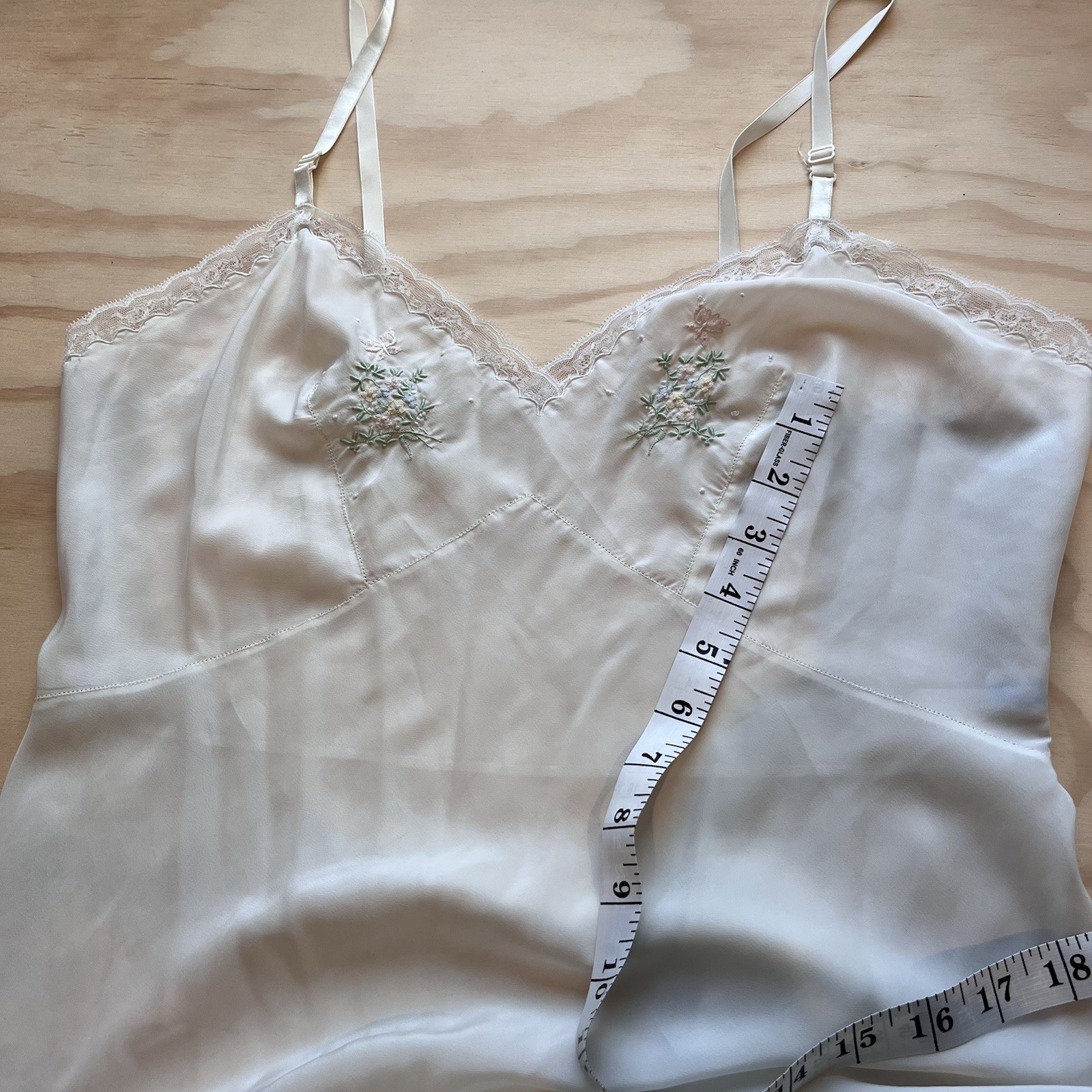 White Lace Lingerie Dainty Floral Vntg Chemise Wedding Night Corhan Noumair 36