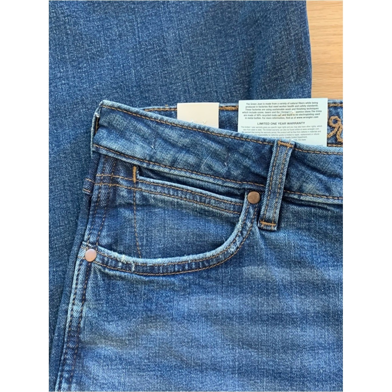 Wrangler NEW Retro Jean Trumpet Flare Jean Rodeo Cowgirl Concert Size 29×32