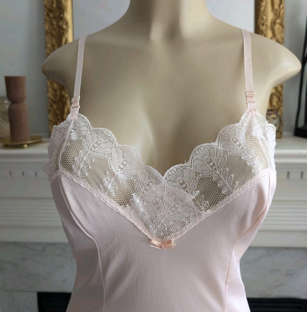 Vintage 80s Vassarette Blush Pink Full Slip Size S Romantic Lace Trim Soft Girl