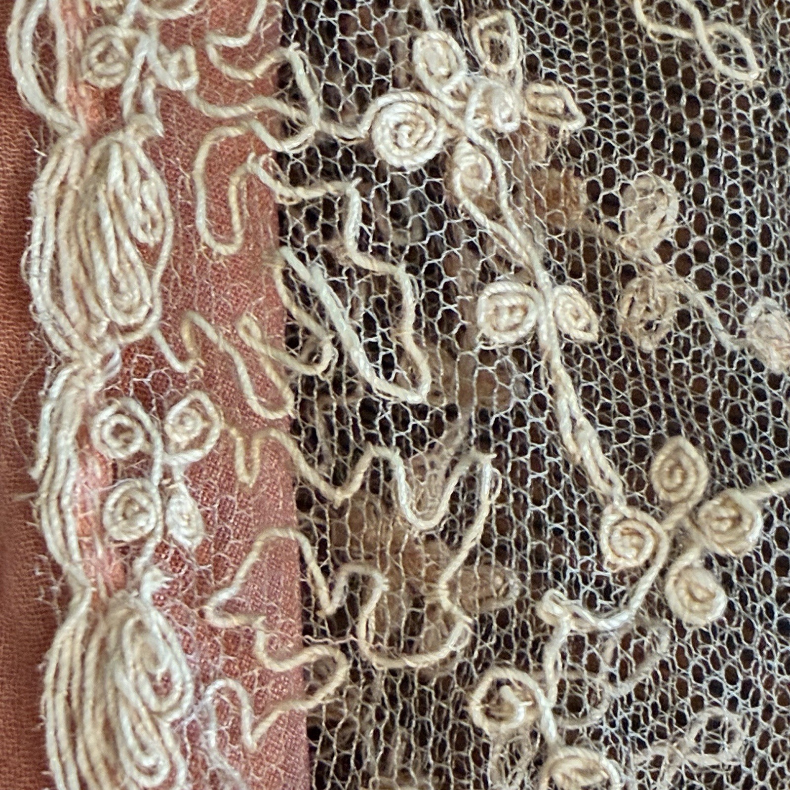 Antique 1920S Pink Silk Chiffon Kafton Brussels Tambour Cabbage Roses Lace