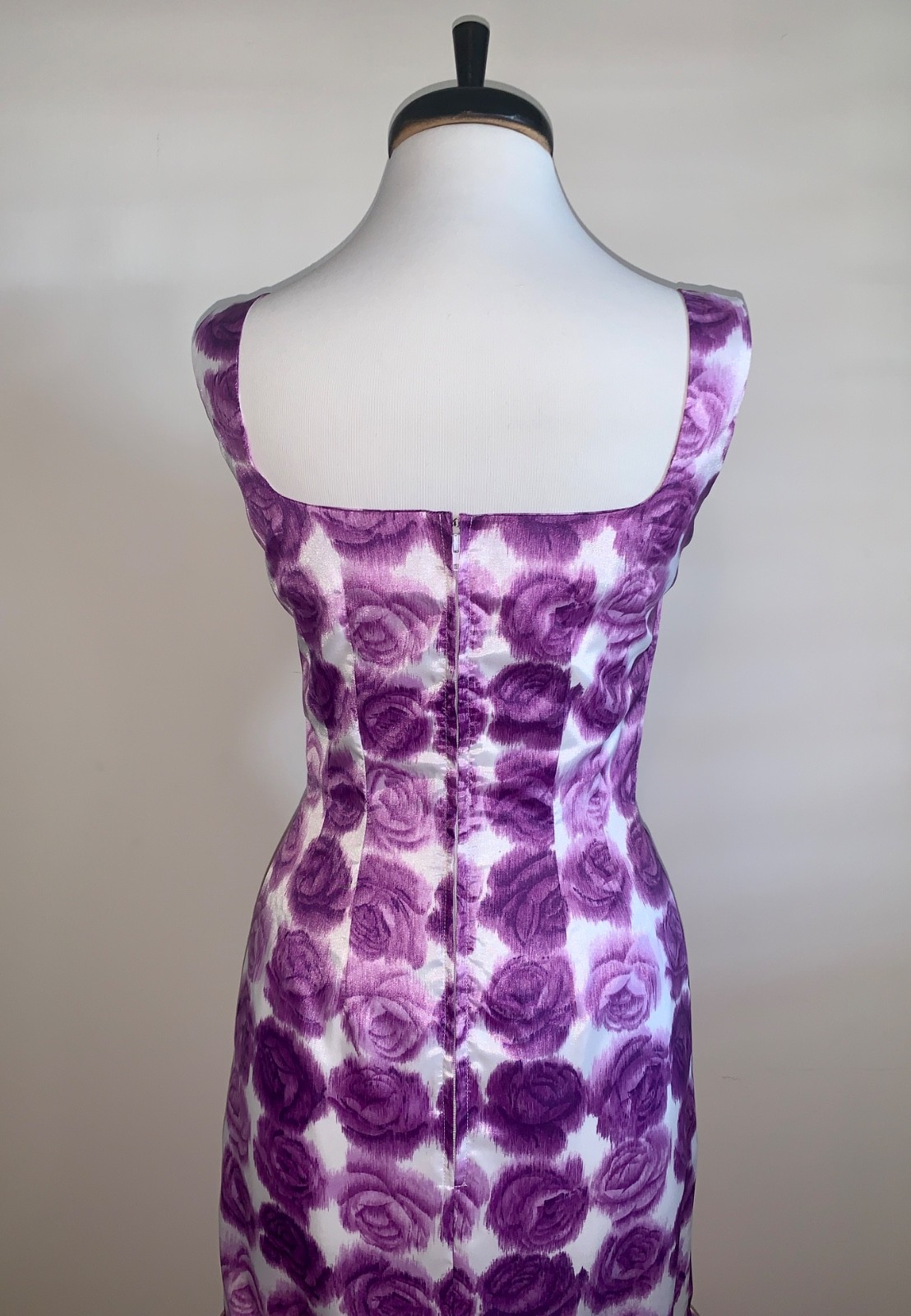 1950s Vintage/Retro Bombshell Wiggle Sheath Silky Party Dress w/Mermaid Flounce