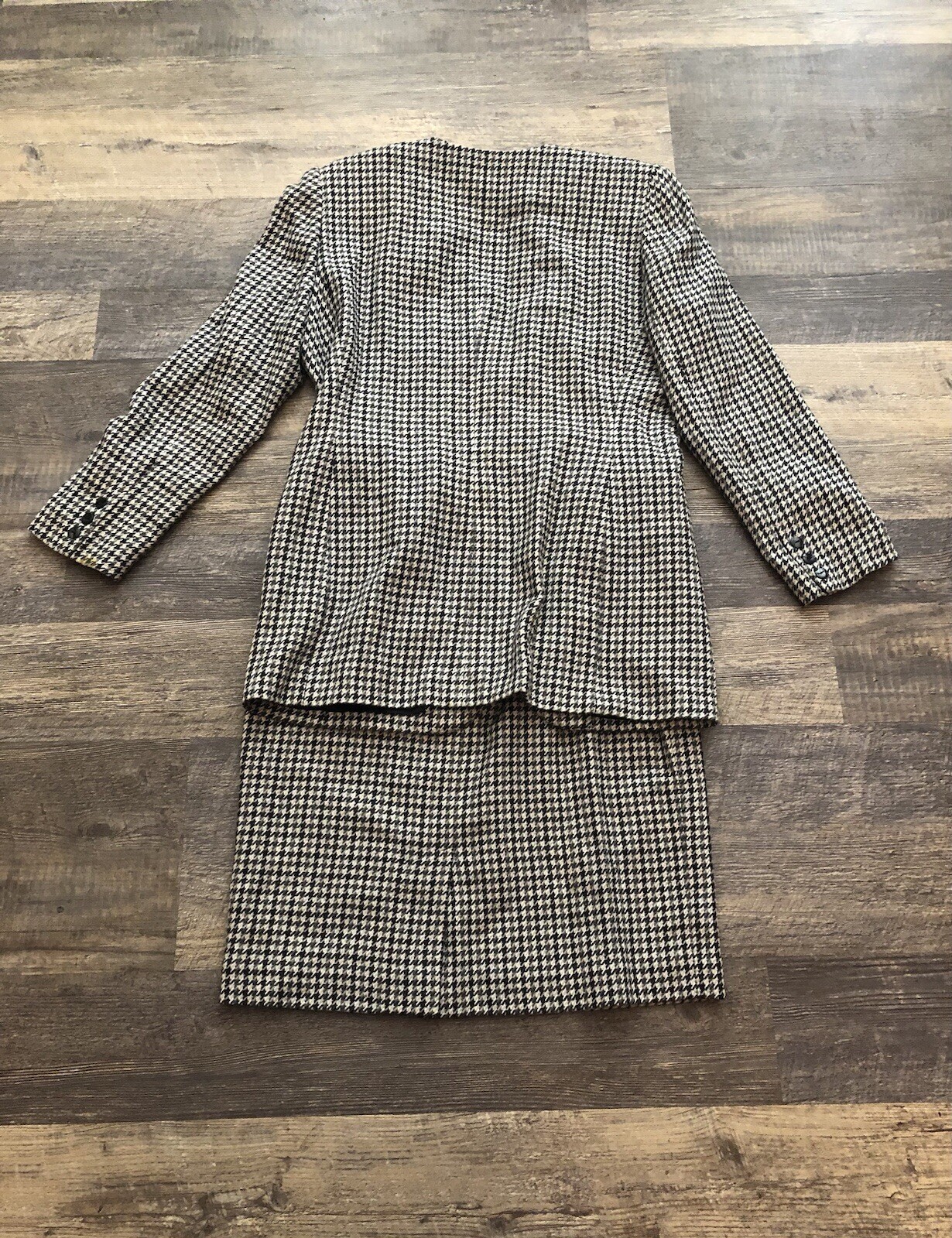 Spiegel Vintage Career Skirt Suit Black Tan Grey Houndstooth Wool Blend Size 14.