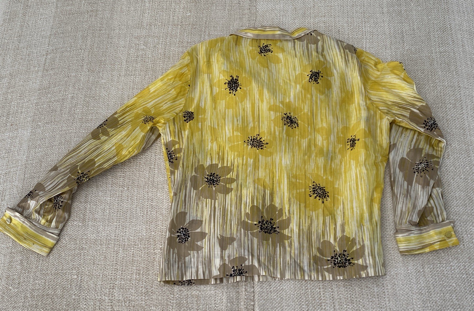 Vintage Vera Neumann 1960’s Silk Long Sleeve Blouse Shirt Yellow Flowers