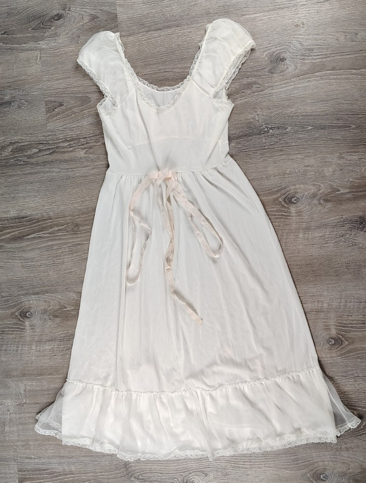 Vtg Laros Peignoir Set Nightgown Robe White Lace Rose Appliques Large 34 USA