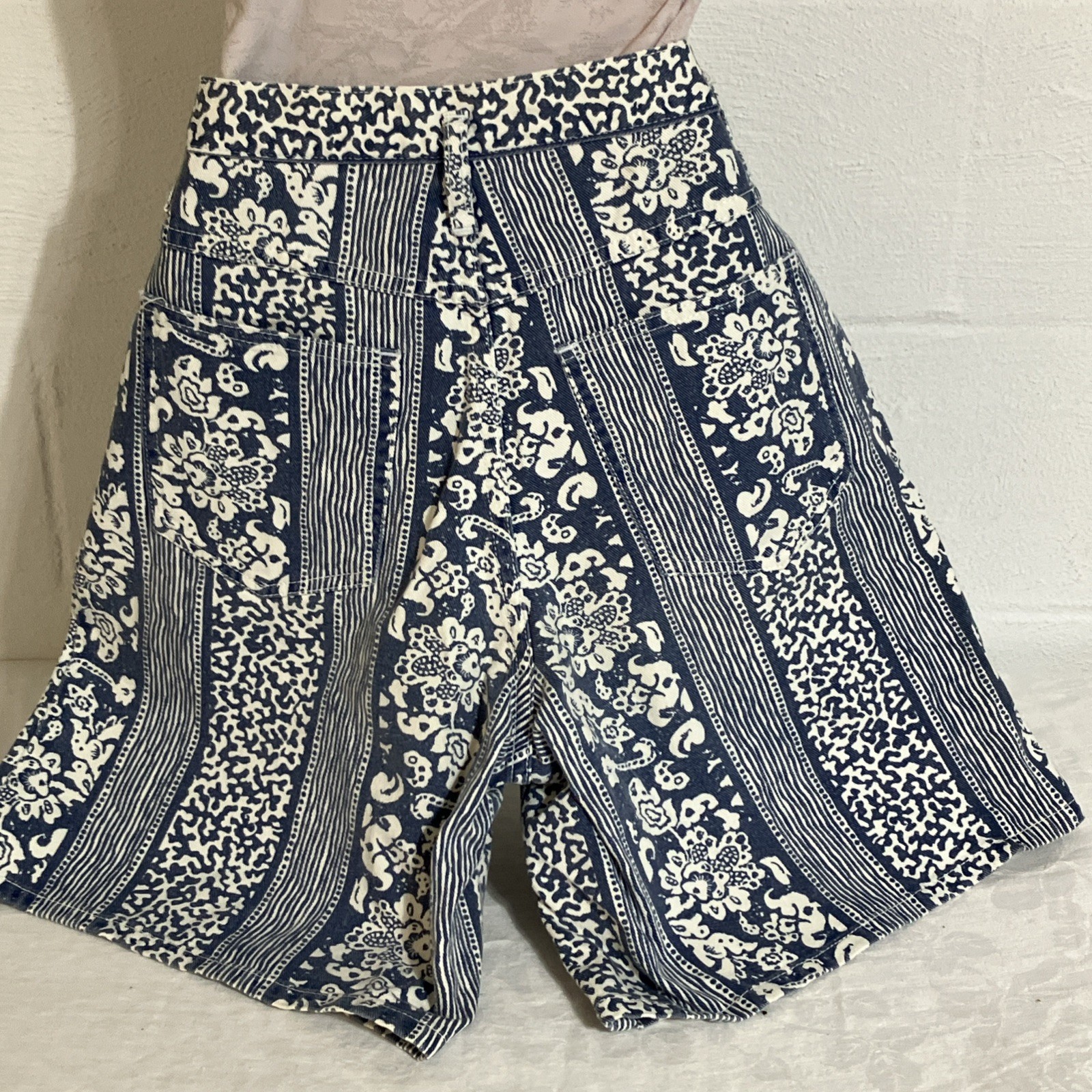 Vintage Stefano Womens M High Rise Stripe Denim Shorts 100% Cotton High Waist