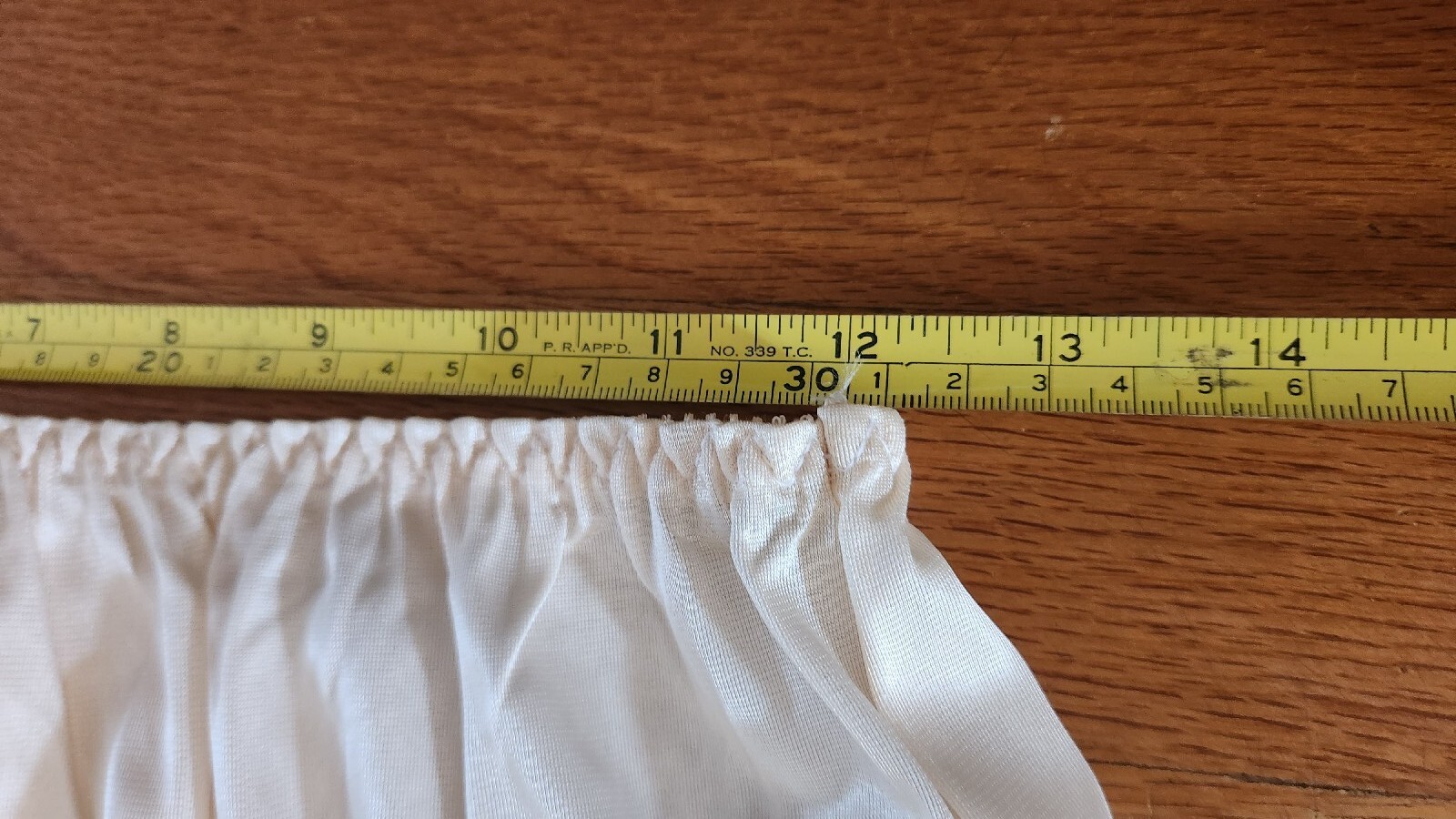 Vintage NWT Half Slip Dress Y2K Silky Skirt Beige Cream nylon lace Lingerie