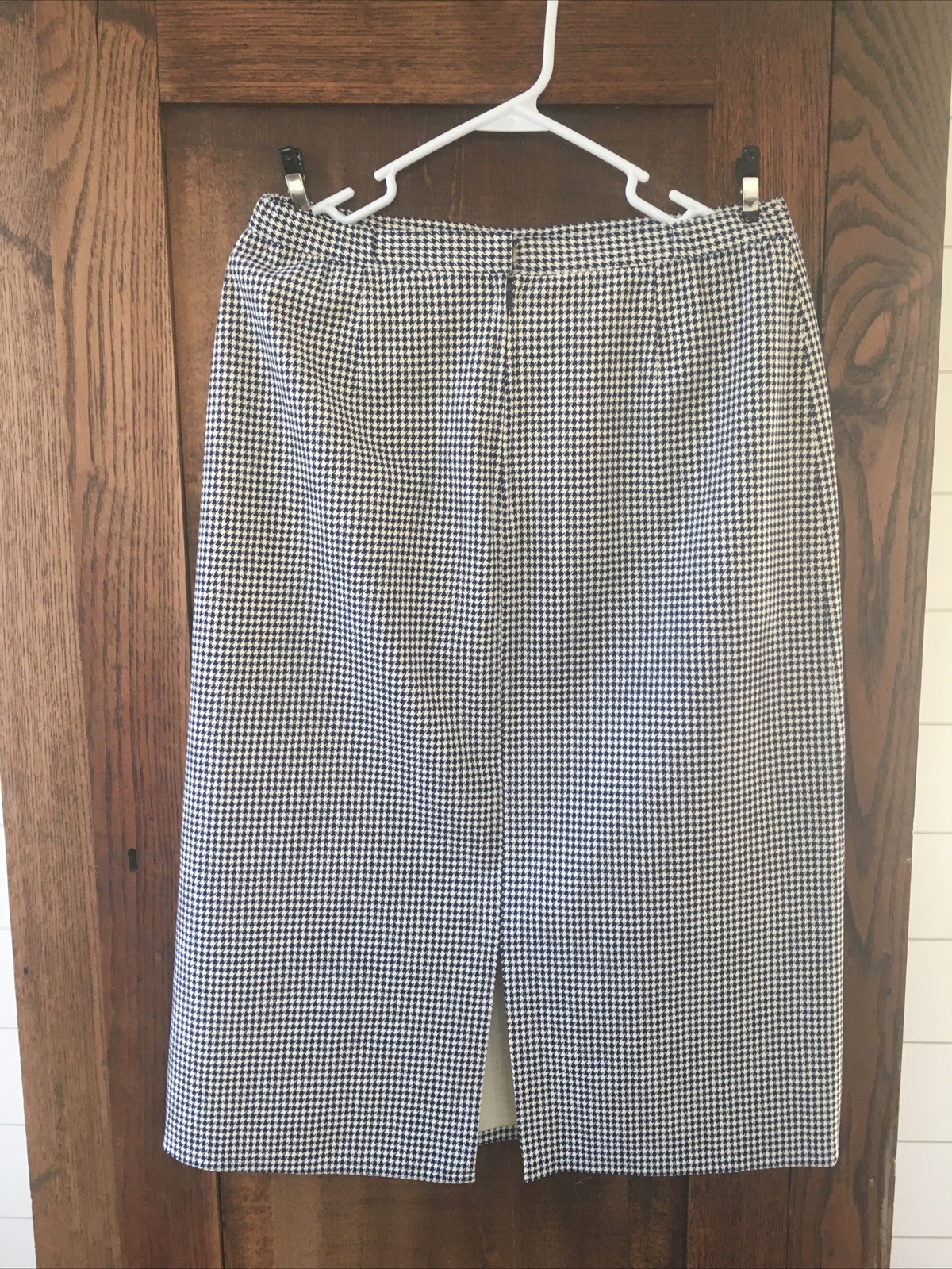 Vintage~ Count Romi Ultra Suede Skirt Houndstooth Dark Blue & Off White Size 14