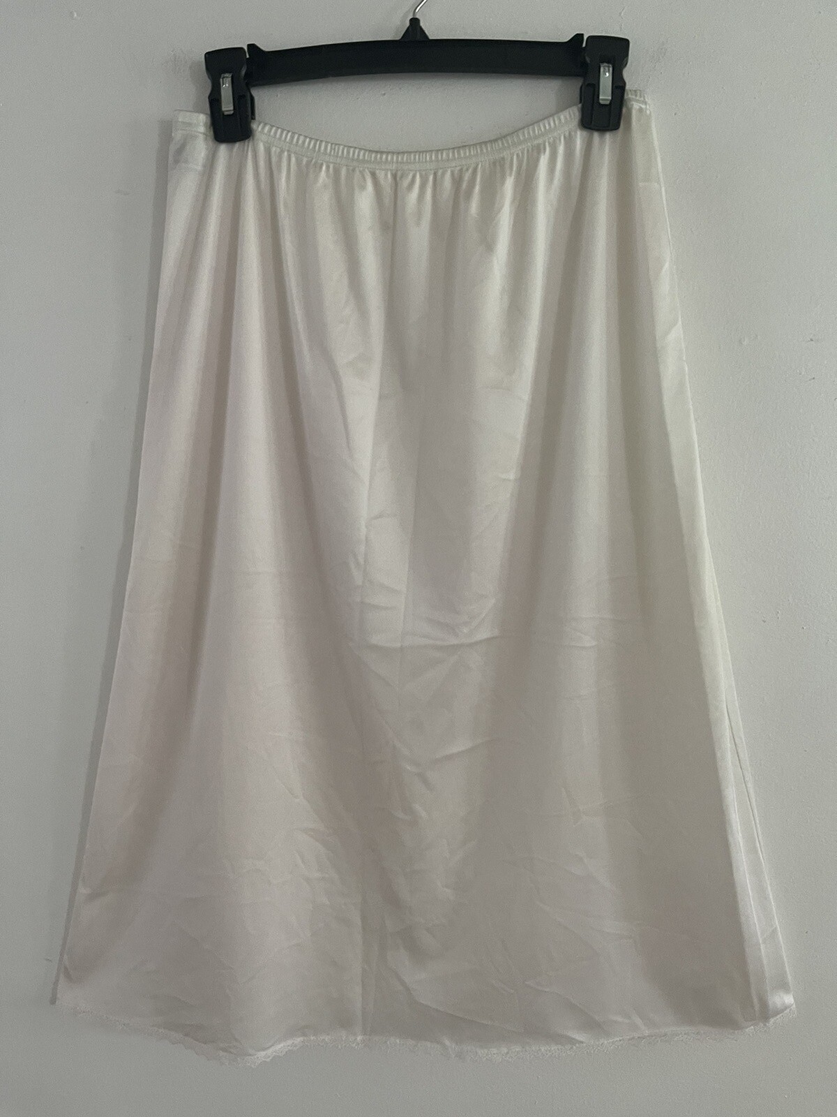 Vintage Applause Women’s Pink Half Slip Nylon Lace Hem Trim Size Medium