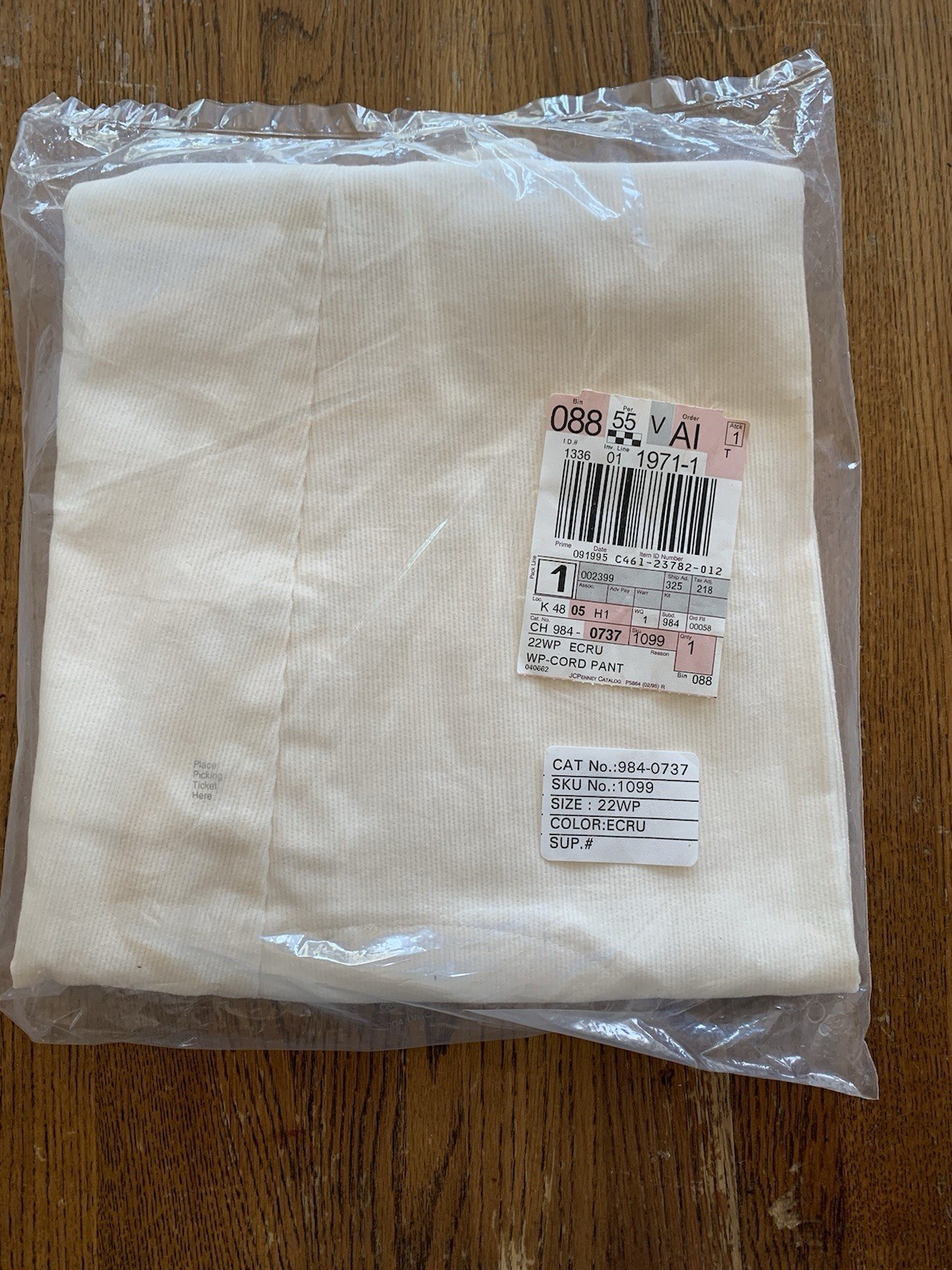 Vintage JC Penney Women’s Corduroy Pants 22WP Ecru NOS Original Packaging