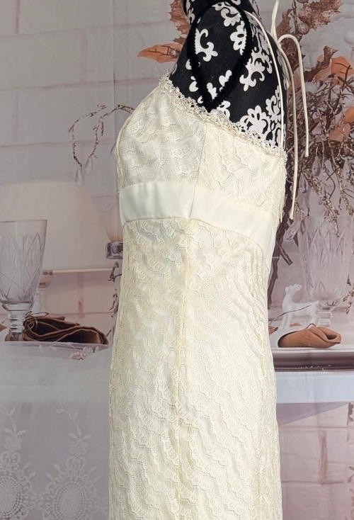 VTG 90’s NIKI by Niki Livas Ivory Laced Overlay Beaded Sequined Maxi Dress 10