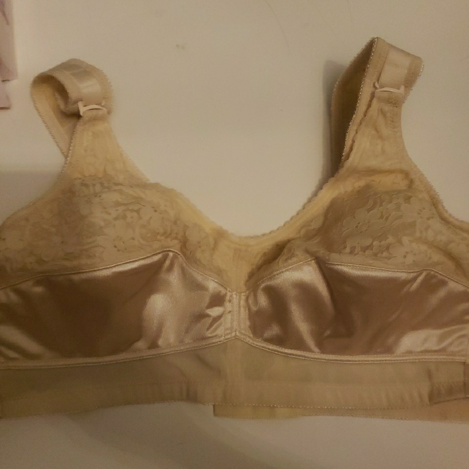 New Jodee Surgical Style 3215 Post Mastectomy Bra Beige w/Pockets USA-MADE 44A