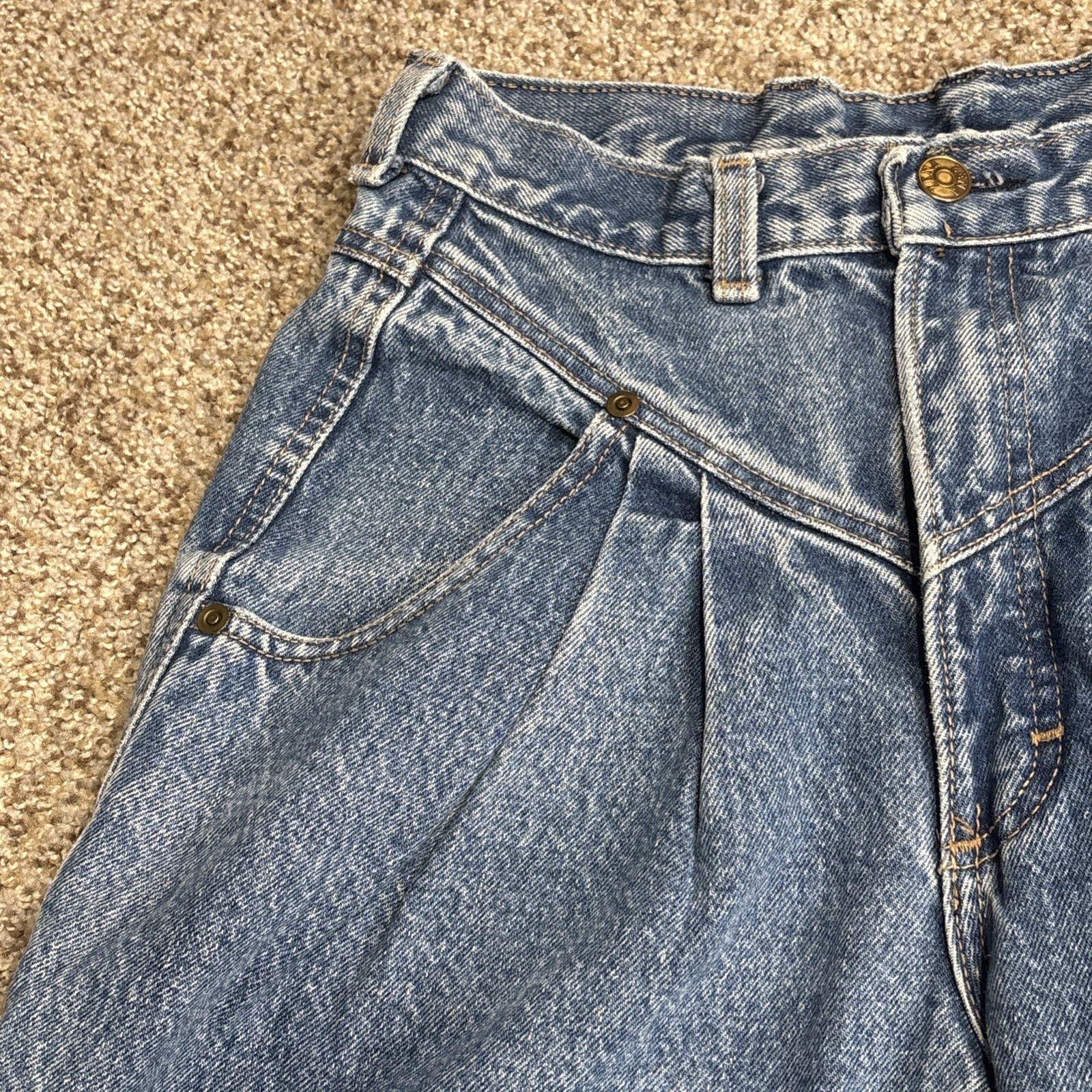 Zena Denim Jeans Women 9 Fits 24 X 28.5 Taper Leg Pleated VTG 90’s