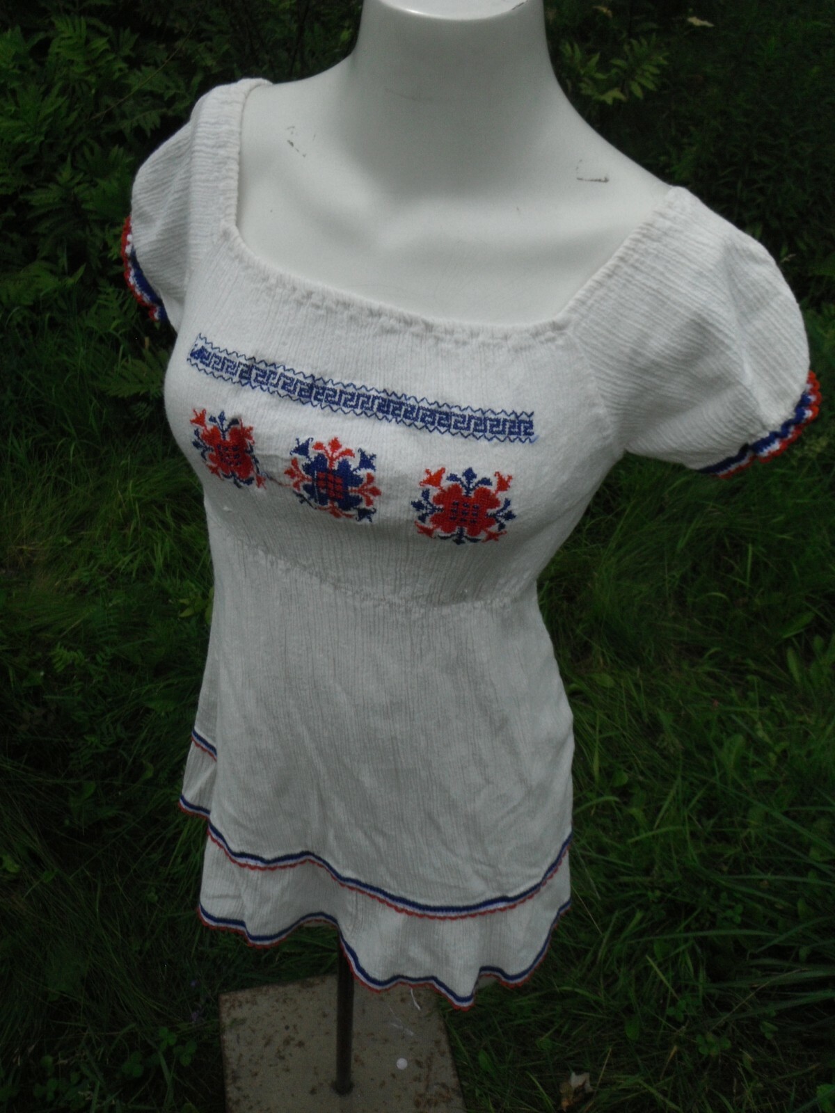 VTG. ’70’s embroidered 100% cotton made in GREECE HIPPIE BOHO peasant BLOUSE S