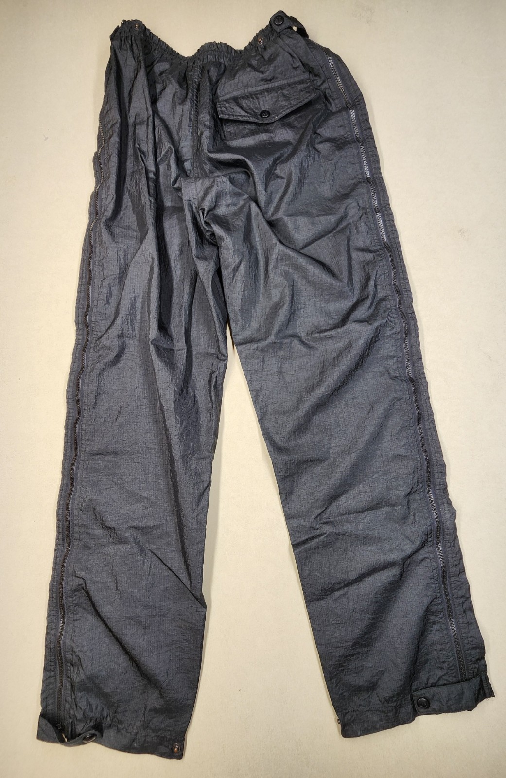Helly Hansen Black Womens Windbreaker Medium Pants Vintage 90’s