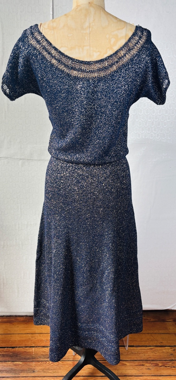 VTG 50’S HAND KNIT FULL CIRCLE SKIRT CROCHET DRESS BLUE&METALLIC GOLD DRESS*S/M