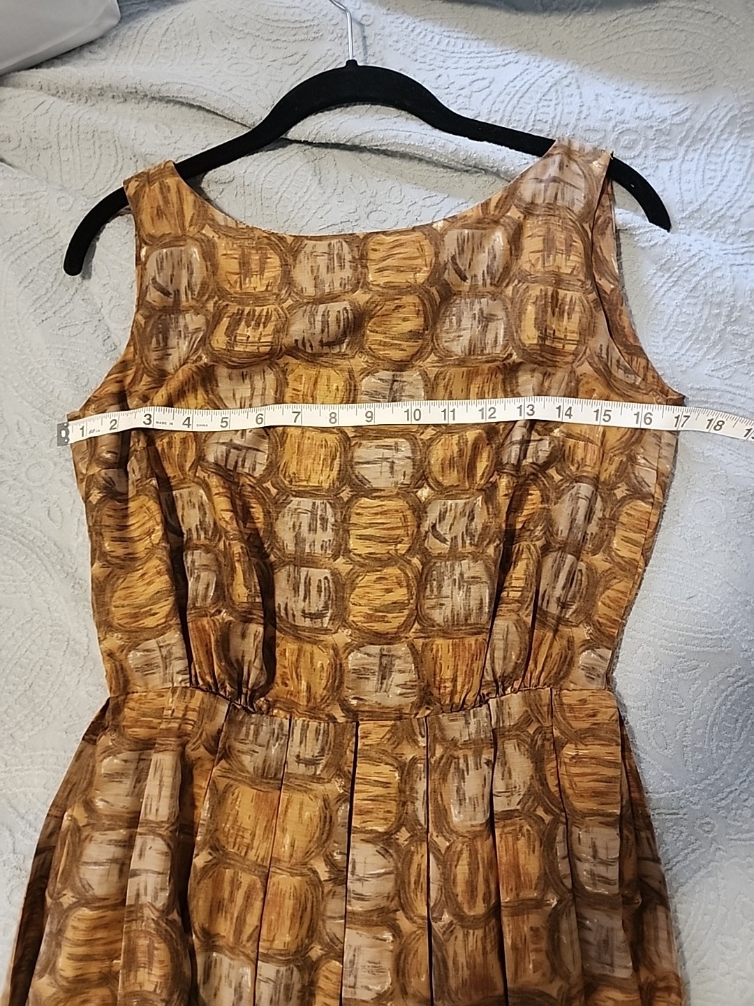 Women’s Vintage Brown Dress 26 Inch Waist