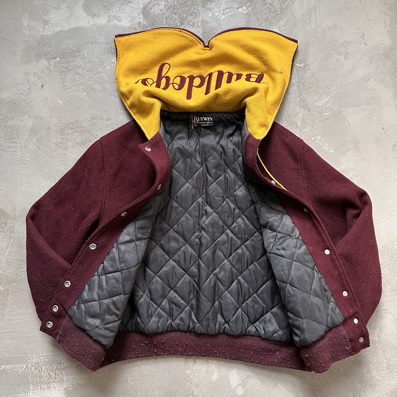 Vintahe Butwin Bulldogs Burgundy Wool Blend Quilted Lining Varsity Jacket Sz m