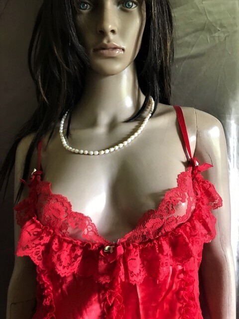VTG TRES CHIC 60′ LINGERIE RED LACE TRIM SZ L