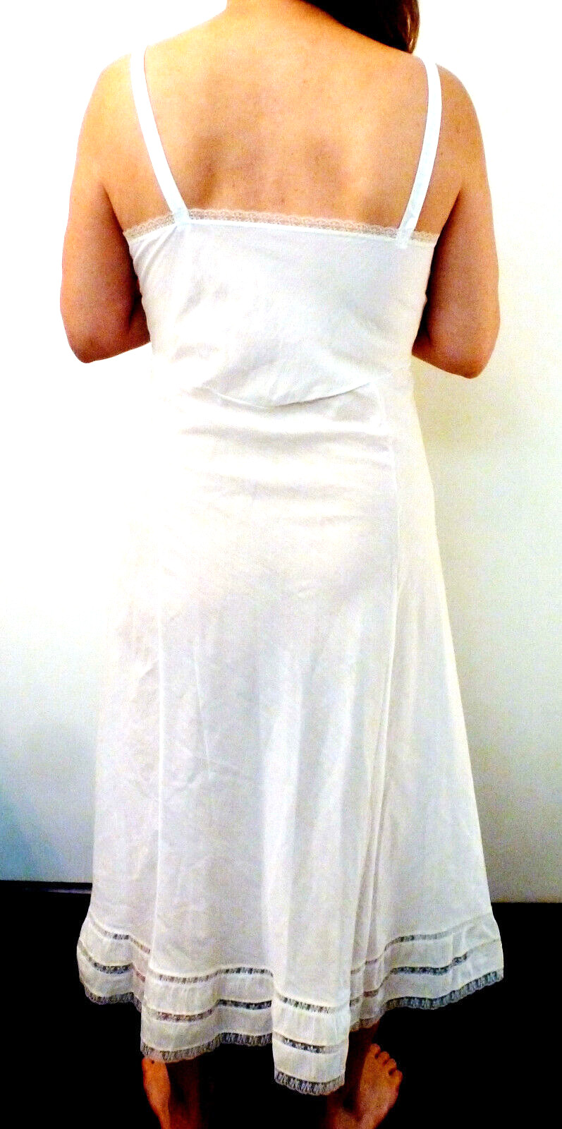 1950s SOCIETY COTTONY VTG WHITE SHADOW PANEL EMBROIDERED BUST FULL SLIP 36 38 EC
