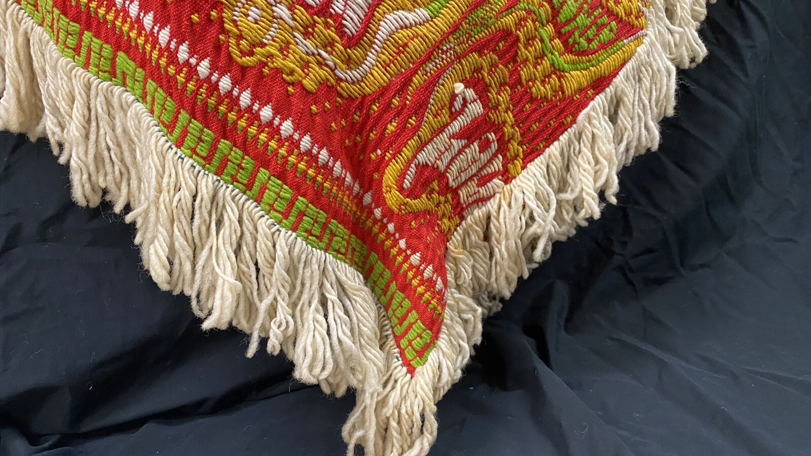 OOAK 1960s MADE IN GREECE Hippie Boho Groovy Woodstock ￼Fringed Shawl Handmade