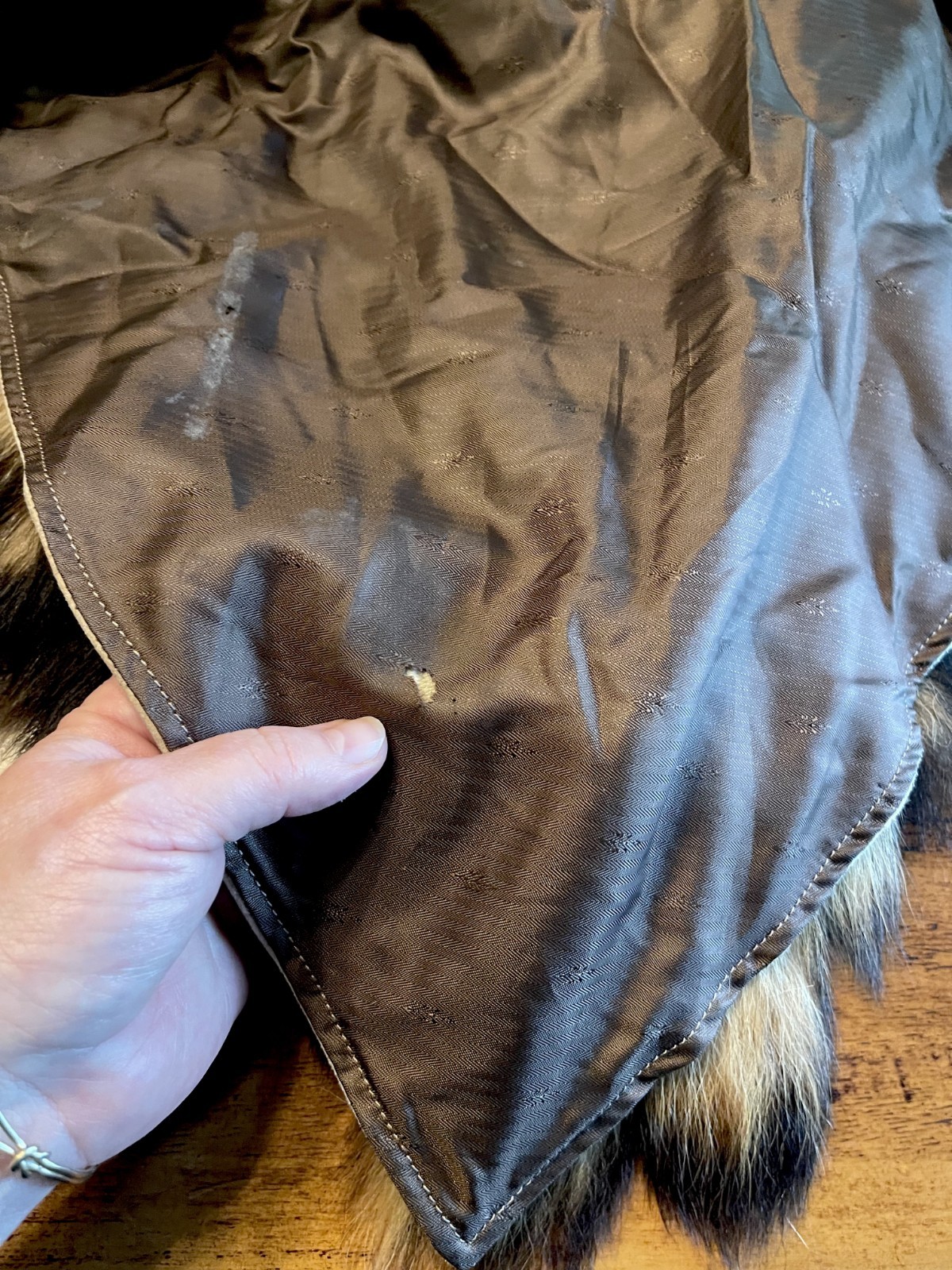 FINN RACCOON FUR COON TAIL CAPELET COLLAR WRAP JACKET HANDMADE VINTAGE RARE