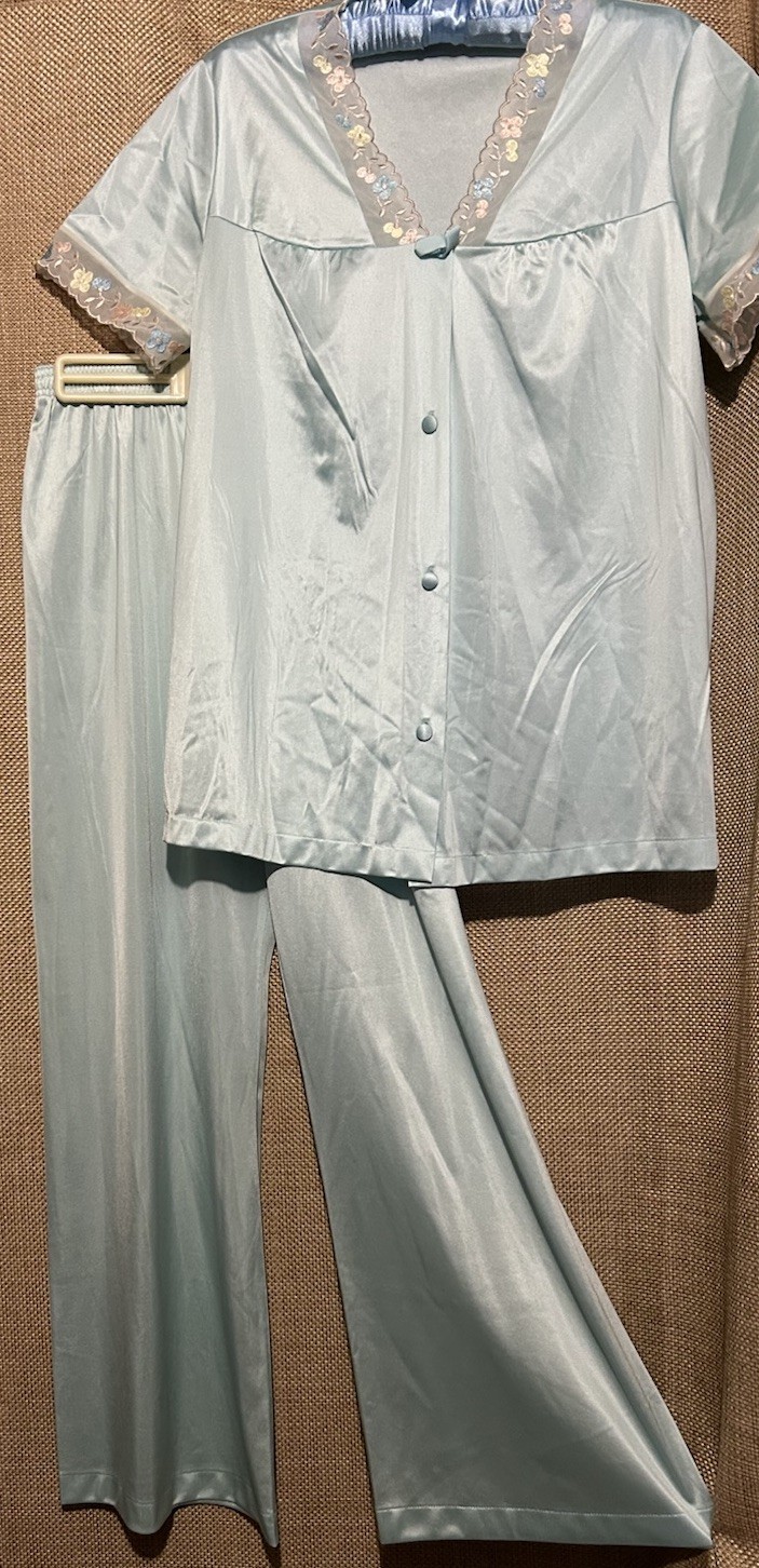 Vintage Vanity Fair Aqua Silky Nylon Tricot Top and Pajamas Pants PJ 2pc Set S/M